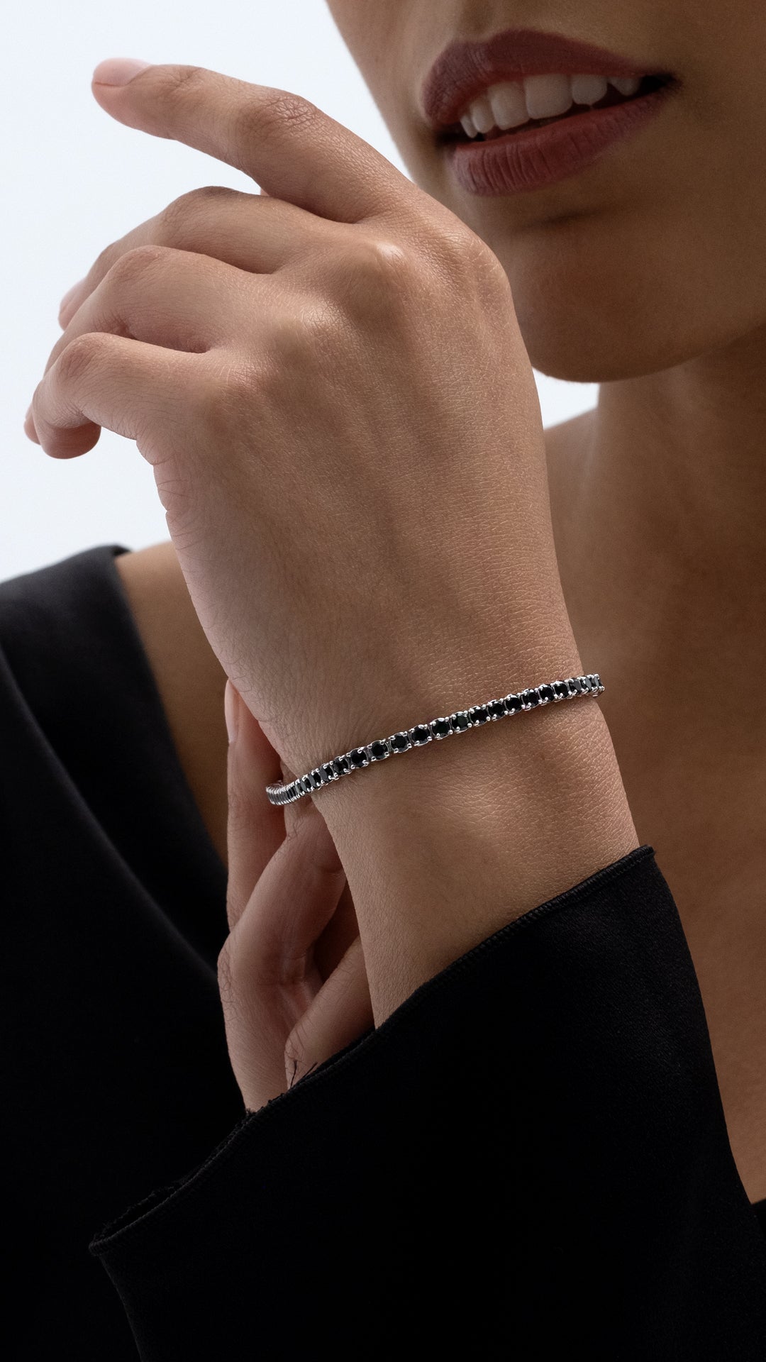 Bratara MD56034 din aur alb 14k cu diamante negre - Bijuterii LA ROSA