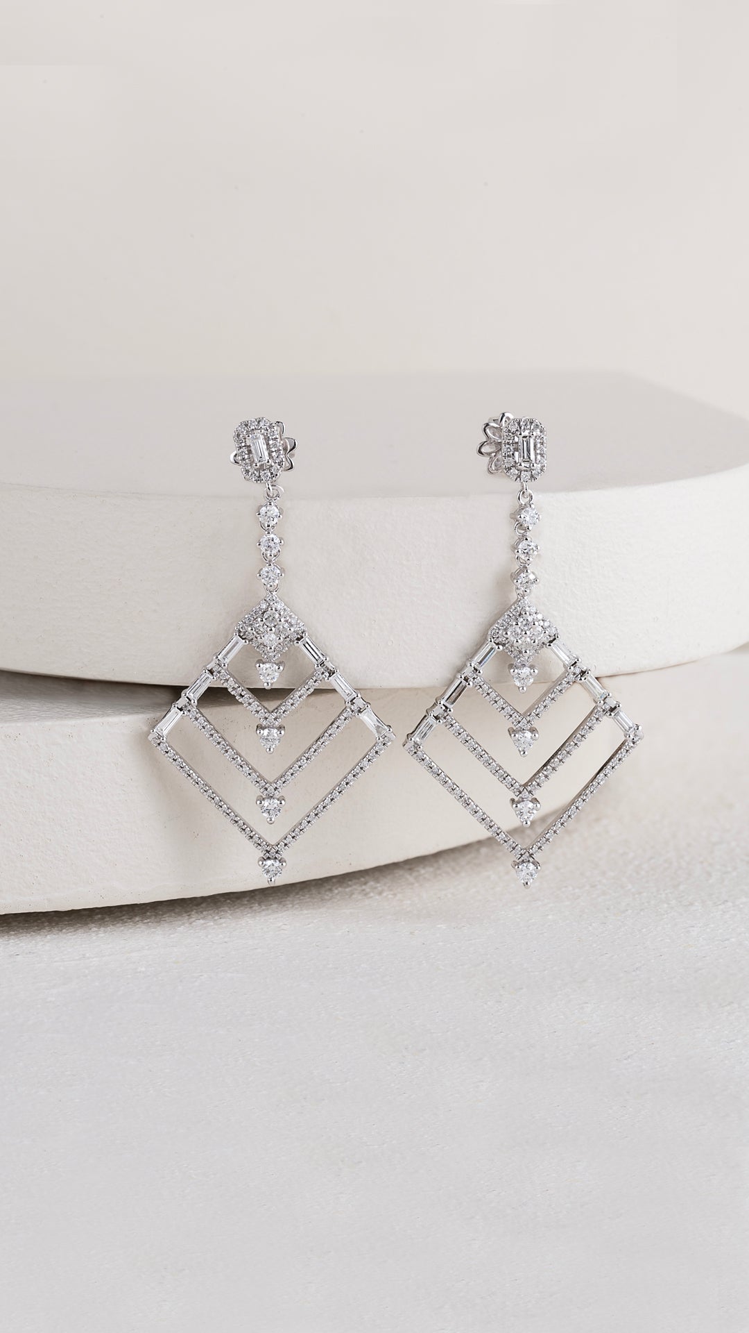 Cercei CN0687E din aur alb 14k cu diamante - Bijuterii LA ROSA