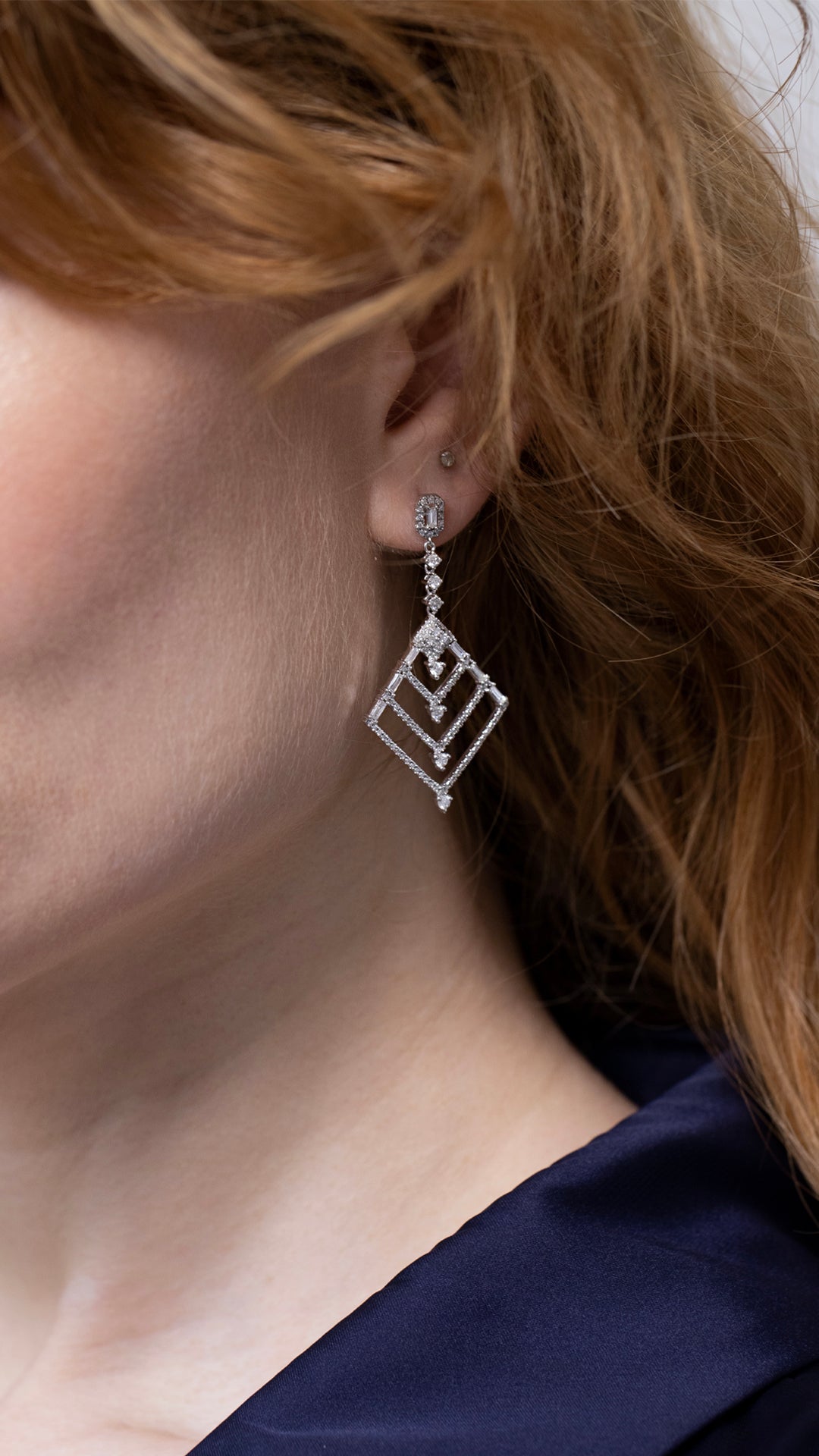 Cercei CN0687E din aur alb 14k cu diamante - Bijuterii LA ROSA