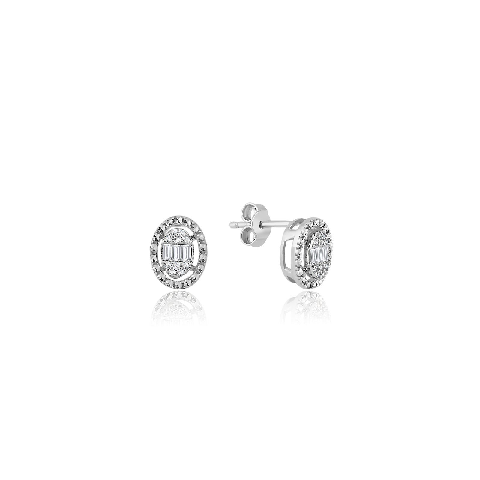 Cercei MD37823 din aur alb 14k forma ovala cu diamante - Bijuterii LA ROSA
