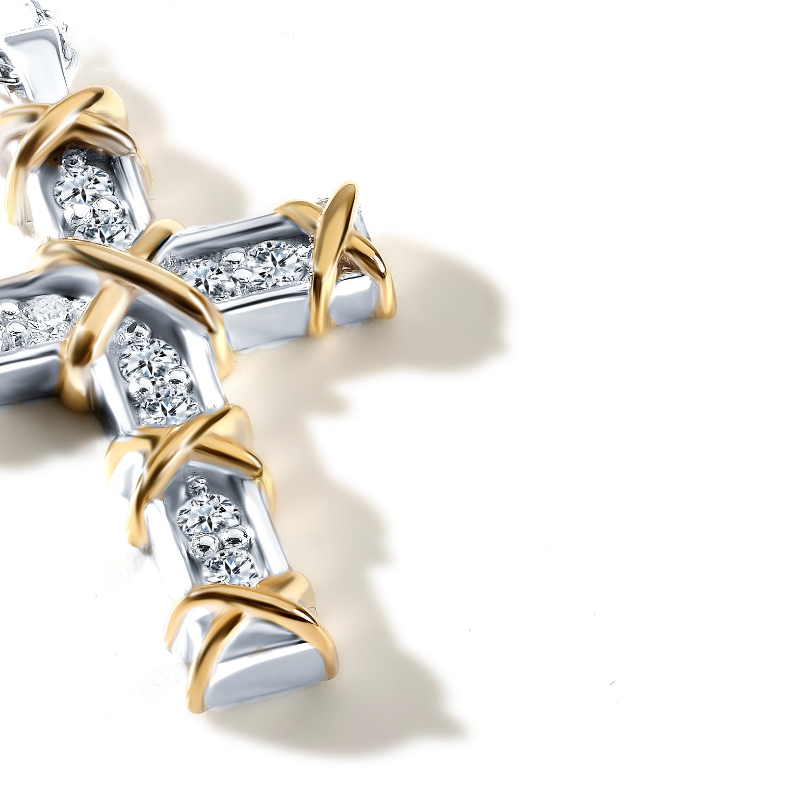 Colier CR0021 din aur alb si aur galben 14k cu diamante forma cruce - Bijuterii LA ROSA