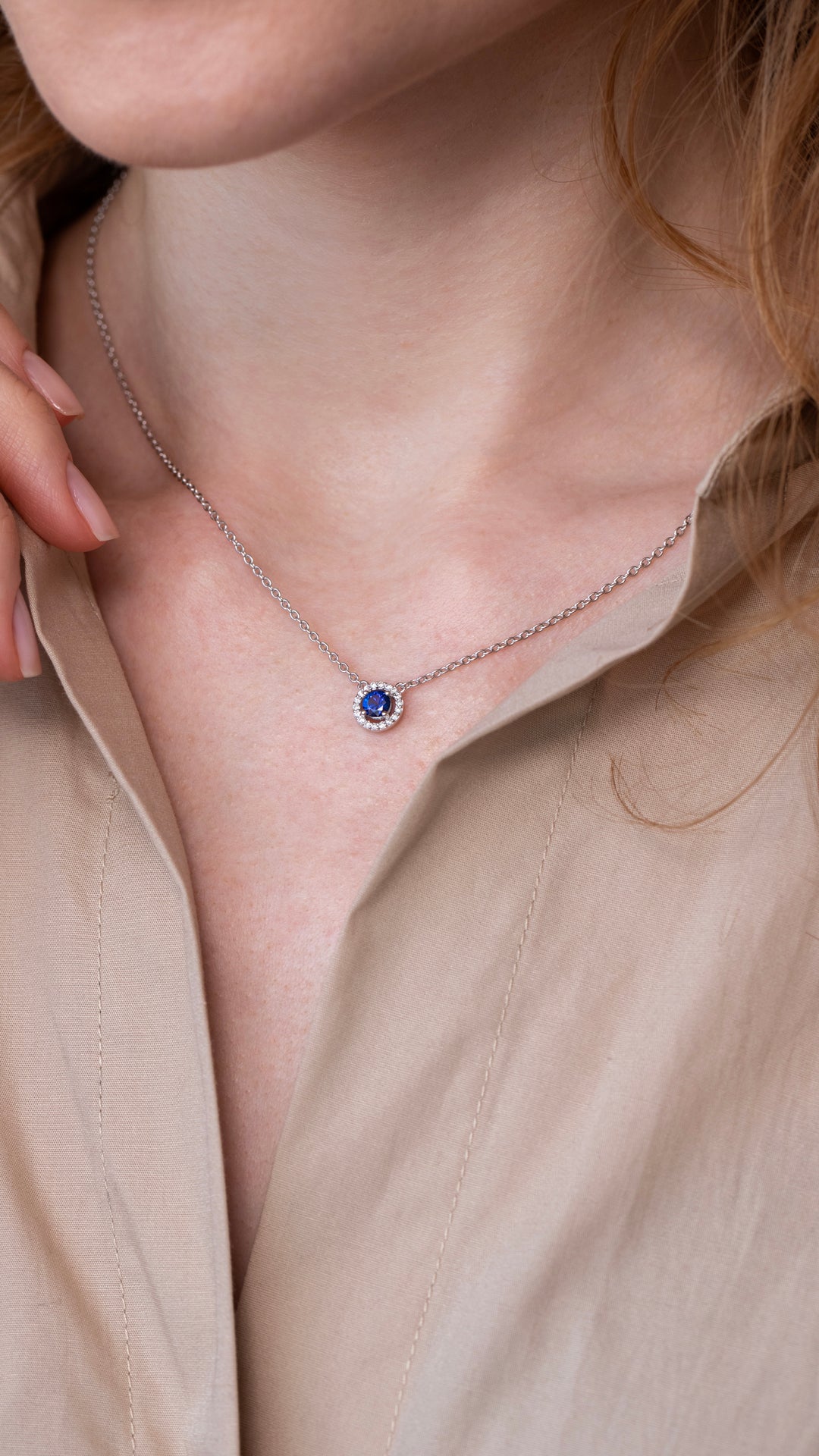 Colier TK1135M din aur alb 14k cu diamante si safir - Bijuterii LA ROSA