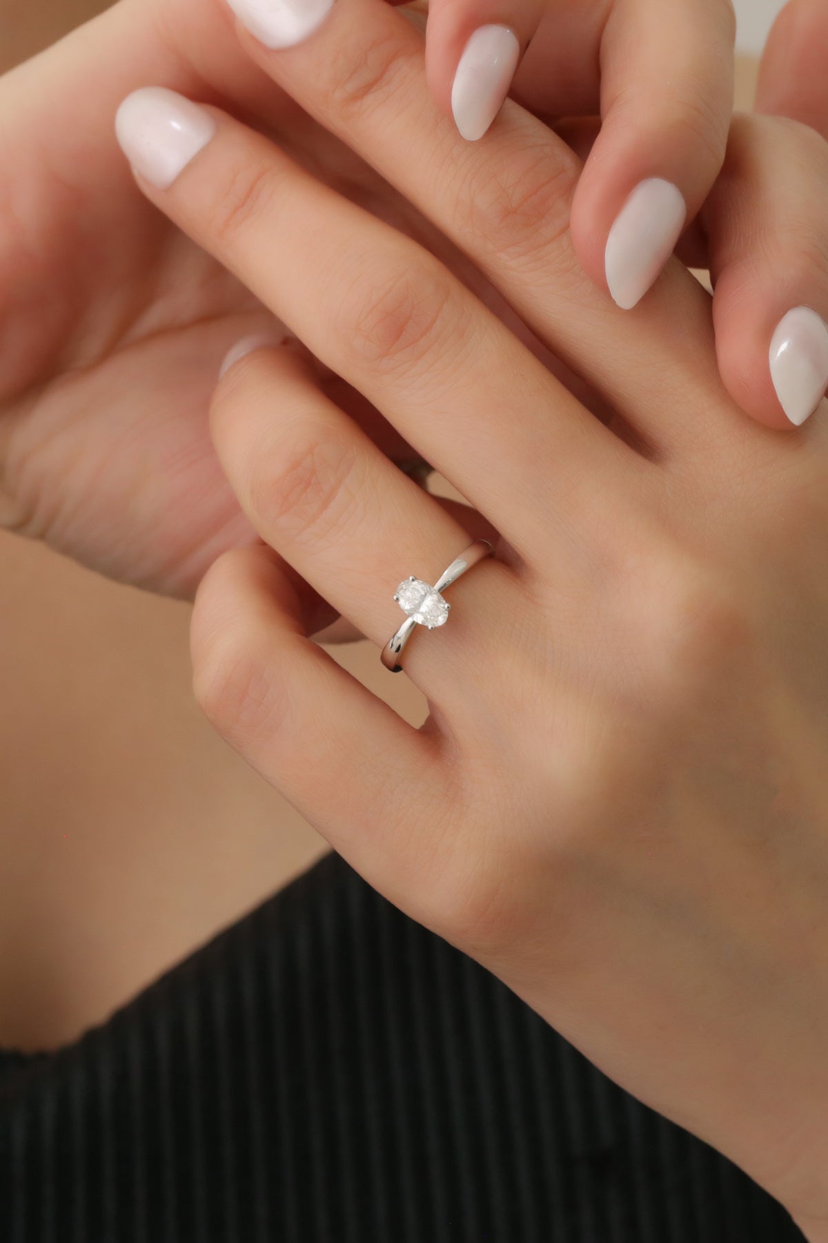 INEL DE LOGODNA LRY617 DIN AUR ALB 18K CU DIAMANT OVAL CUT (Kopya) - Bijuterii LA ROSA