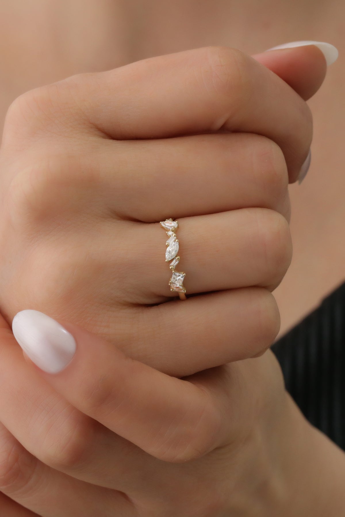 INEL SERENE SPARKLE DIN AUR GALBEN 14K CU DIAMANTE - Bijuterii LA ROSA