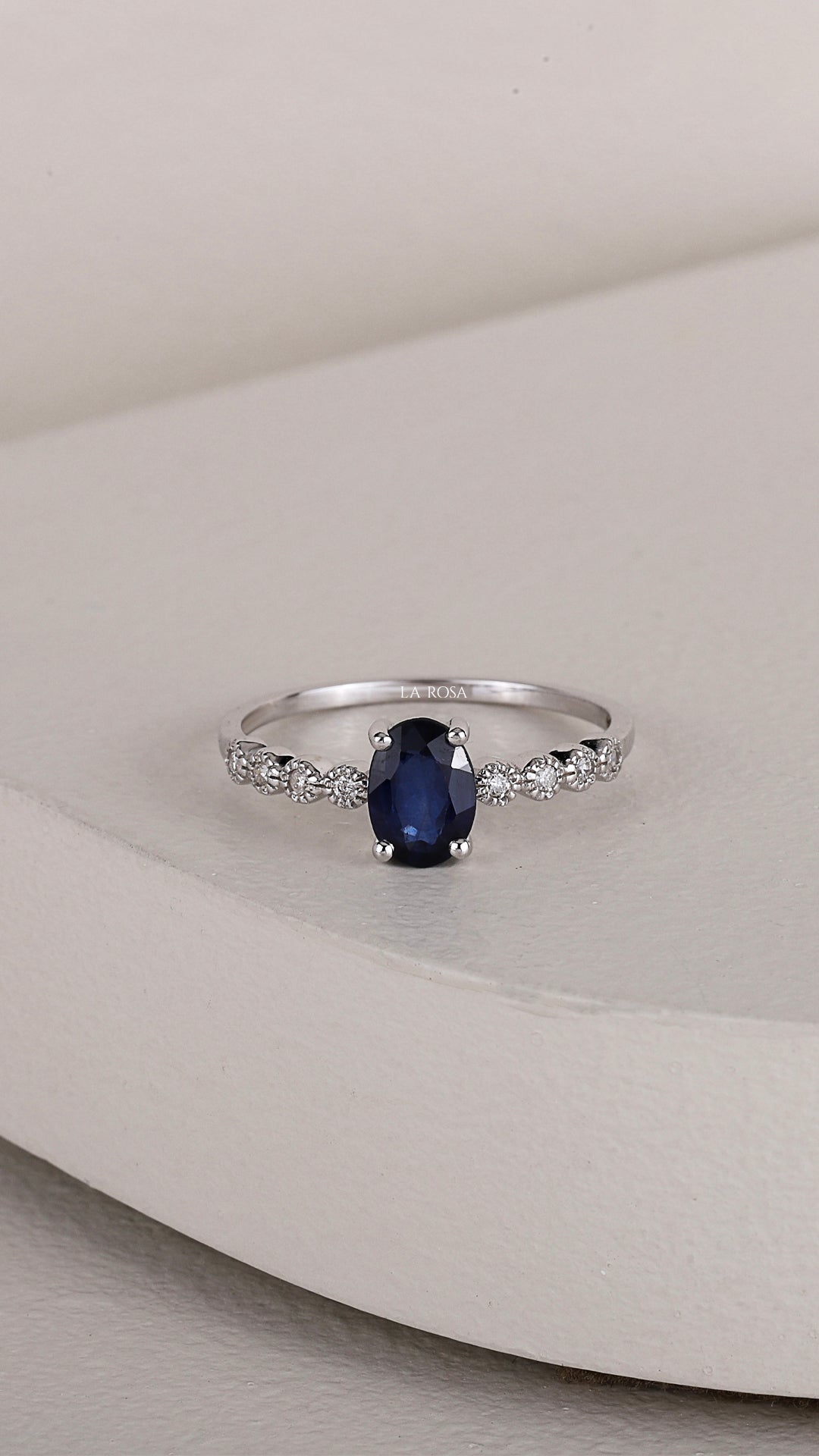 Inel CN1222R din aur alb 14k cu diamante si safir - Bijuterii LA ROSA
