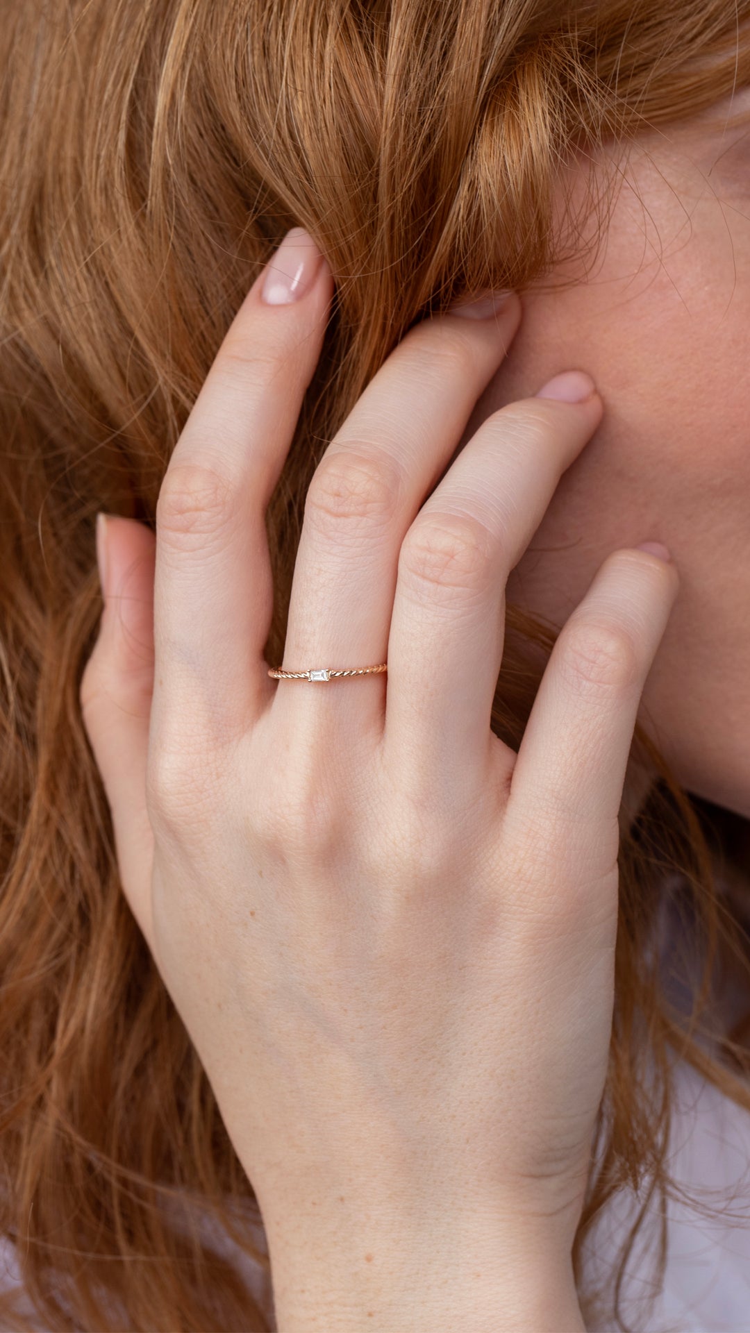 Inel HD0092R din aur roz 14k cu diamant bagheta - Bijuterii LA ROSA