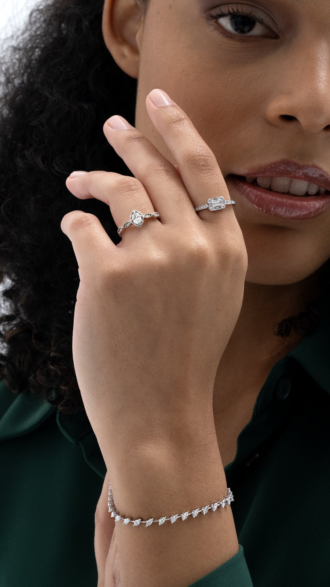 Inel MD53915 din aur alb 14k forma dreptunghi cu diamante baguette - Bijuterii LA ROSA