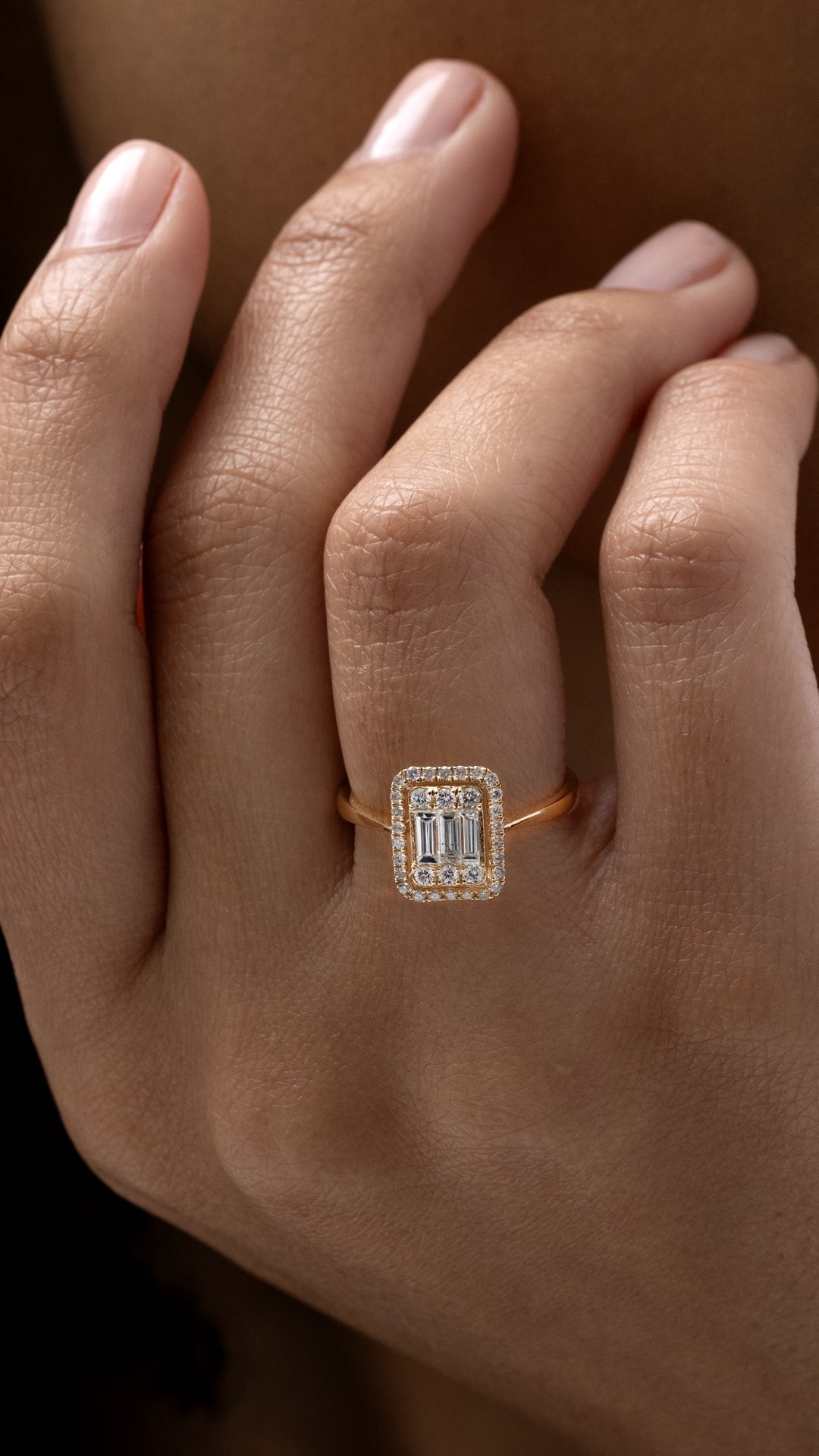 Inel MD55840 din aur galben 14k cu diamante baguette - Bijuterii LA ROSA