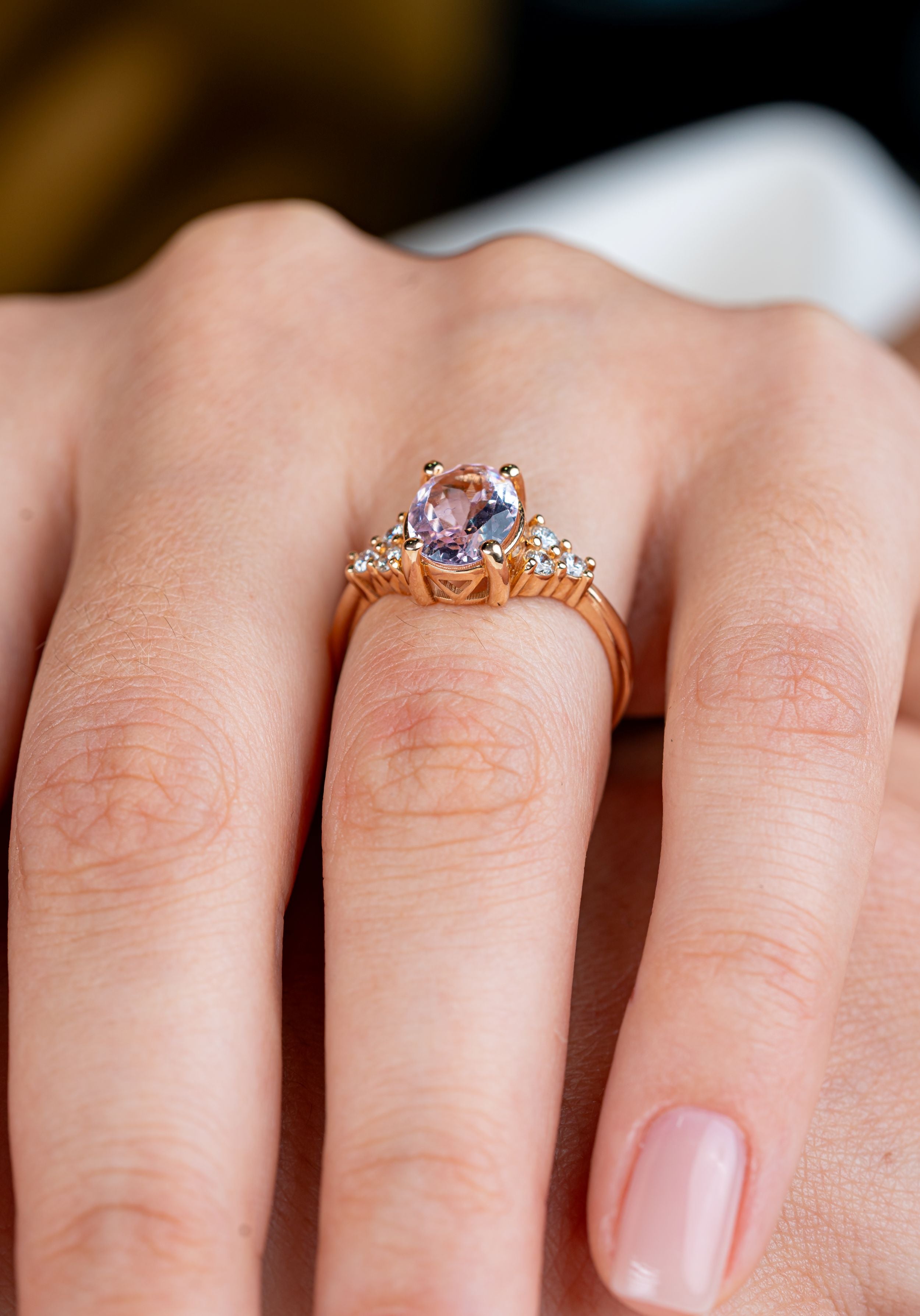 Inel de logodna LDR4008 aur roz 14k cu morganit 1.60ct si diamante naturale 0.19ct