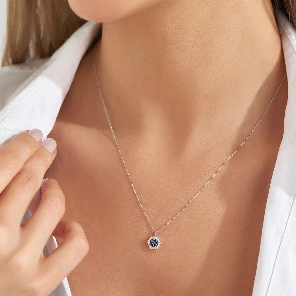 Colier LRSNP110 din aur alb 14K cu diamante si safir - Bijuterii LA ROSA