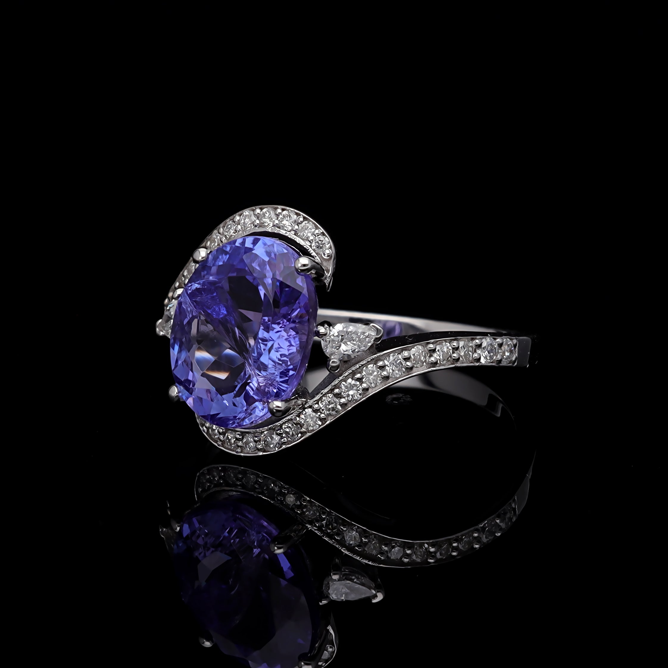 Inel LRSR500 aur alb 18k cu tanzanit 3.21ct si diamante naturale 0.34ct