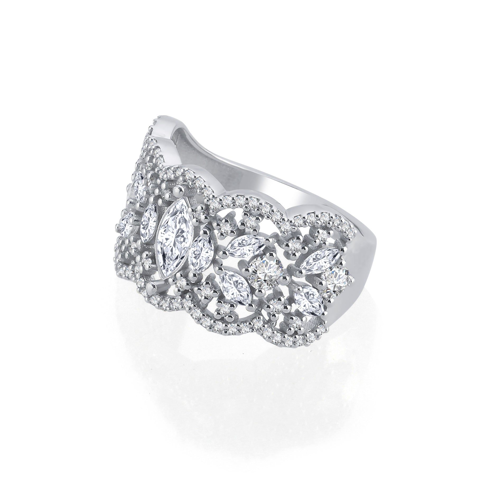 Inel LRSR524 aur alb 18k cu diamant natural marquise 0.60ct si diamante naturale marquise si rotunde