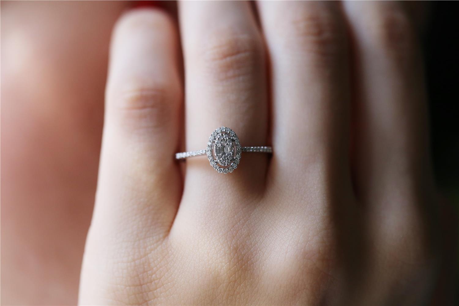 Inel R003307 din aur alb 14k cu diamante - Bijuterii LA ROSA