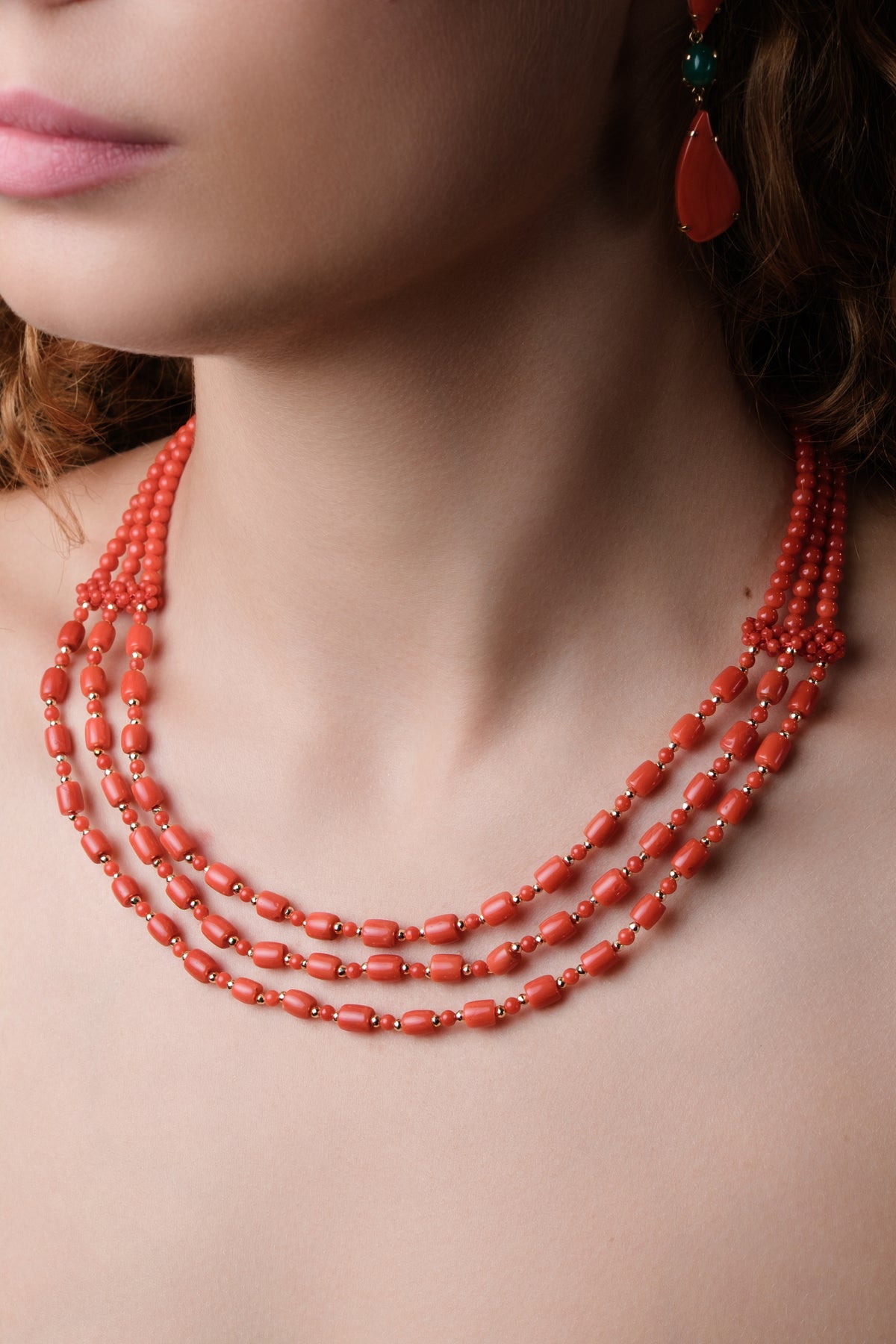 Colier Corallo aur galben 18k, coral natural si hematite