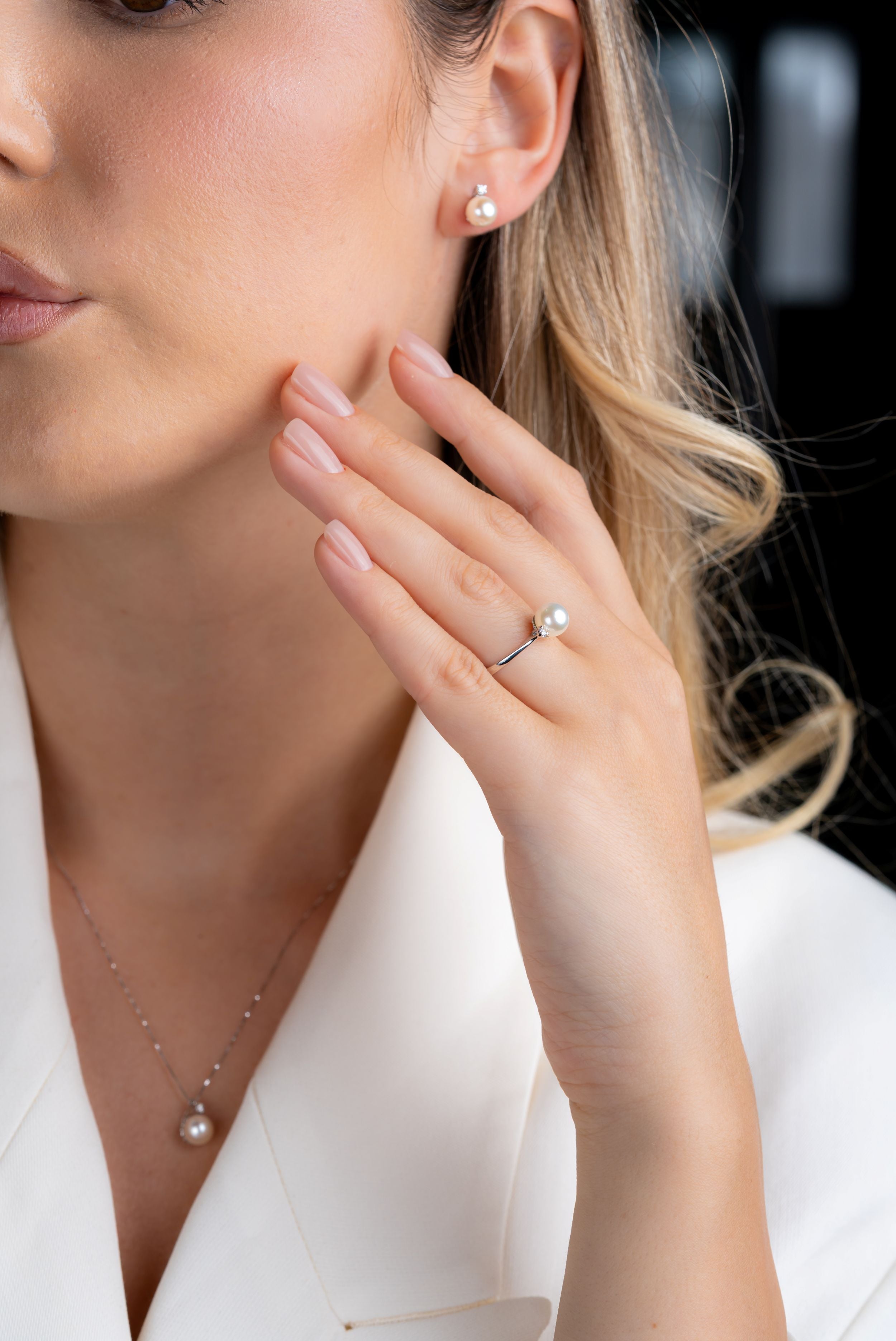Cercei LRSE145SG din aur alb 18k cu perle Akoya si diamante naturale 0.07ct