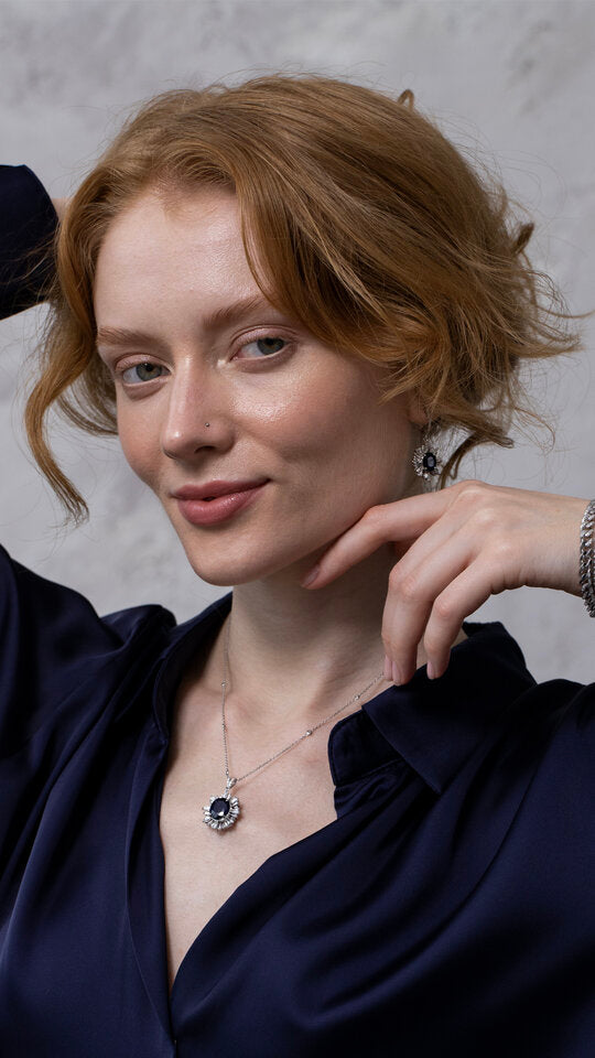 Cercei CN1055E din aur alb 14k cu diamante si safir - Bijuterii LA ROSA