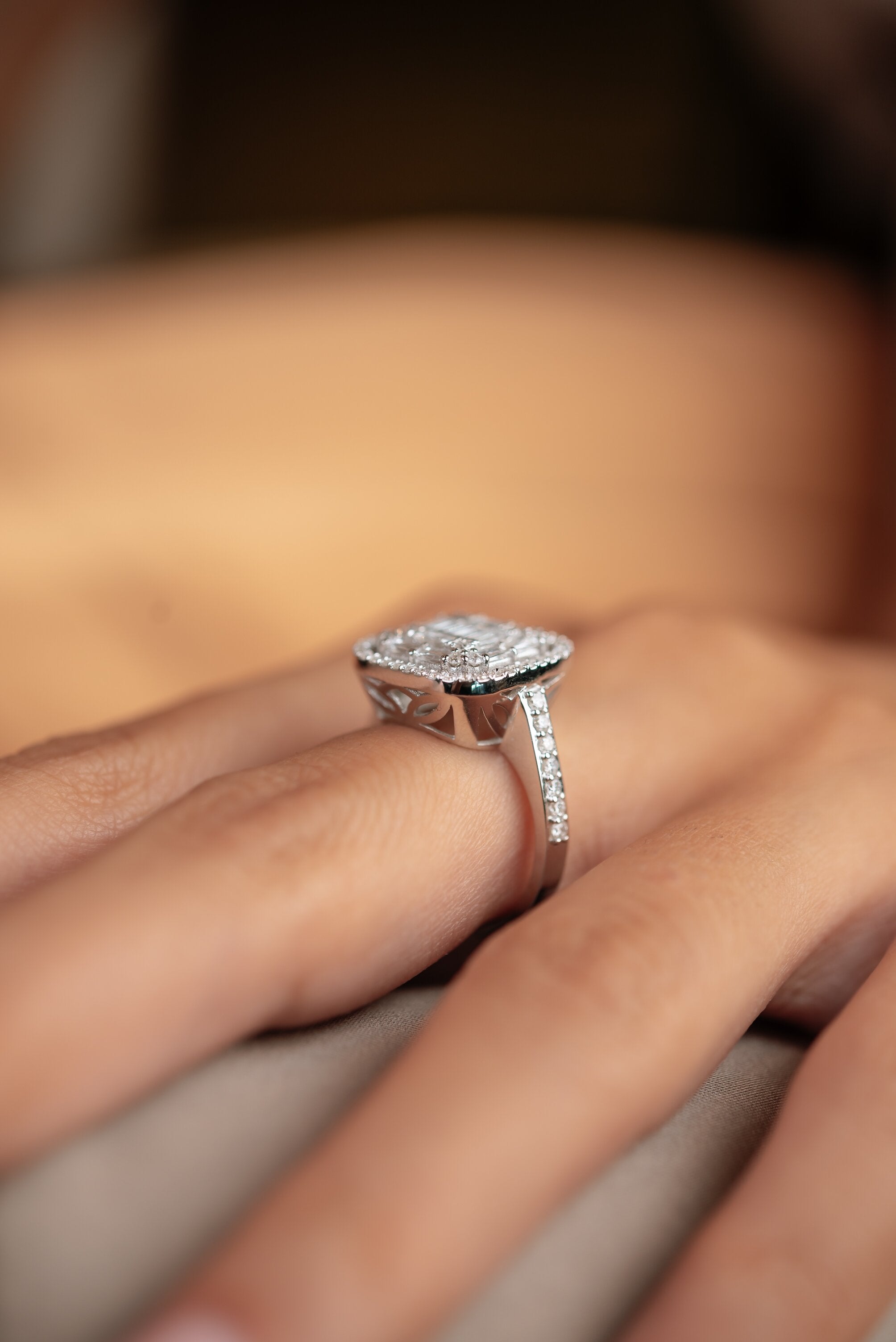 Inel montura Baguette din aur alb 14k cu diamante - Bijuterii LA ROSA