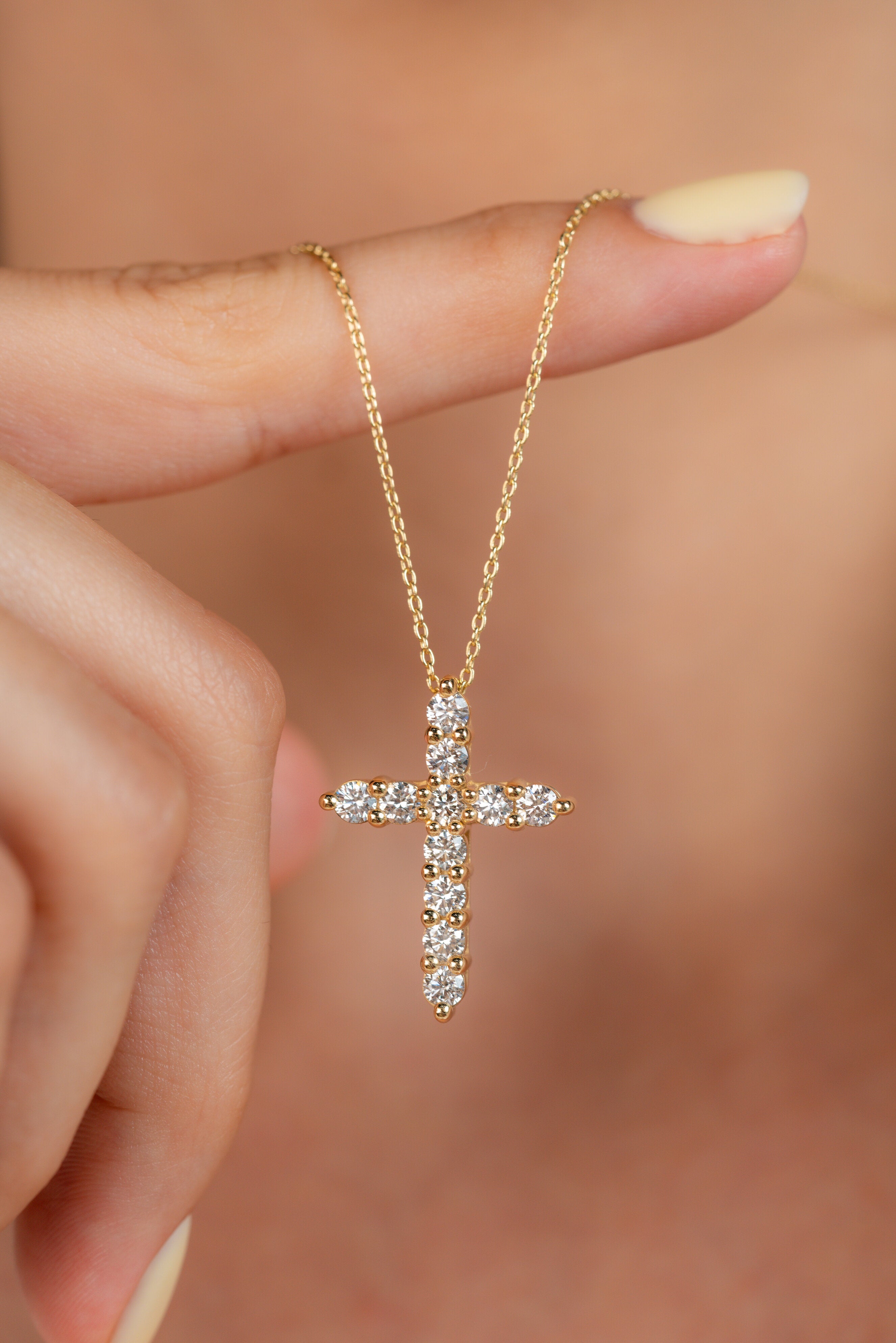 COLIER CR0019 DIN AUR GALBEN 14K CU DIAMANTE FORMA CRUCE - Bijuterii LA ROSA