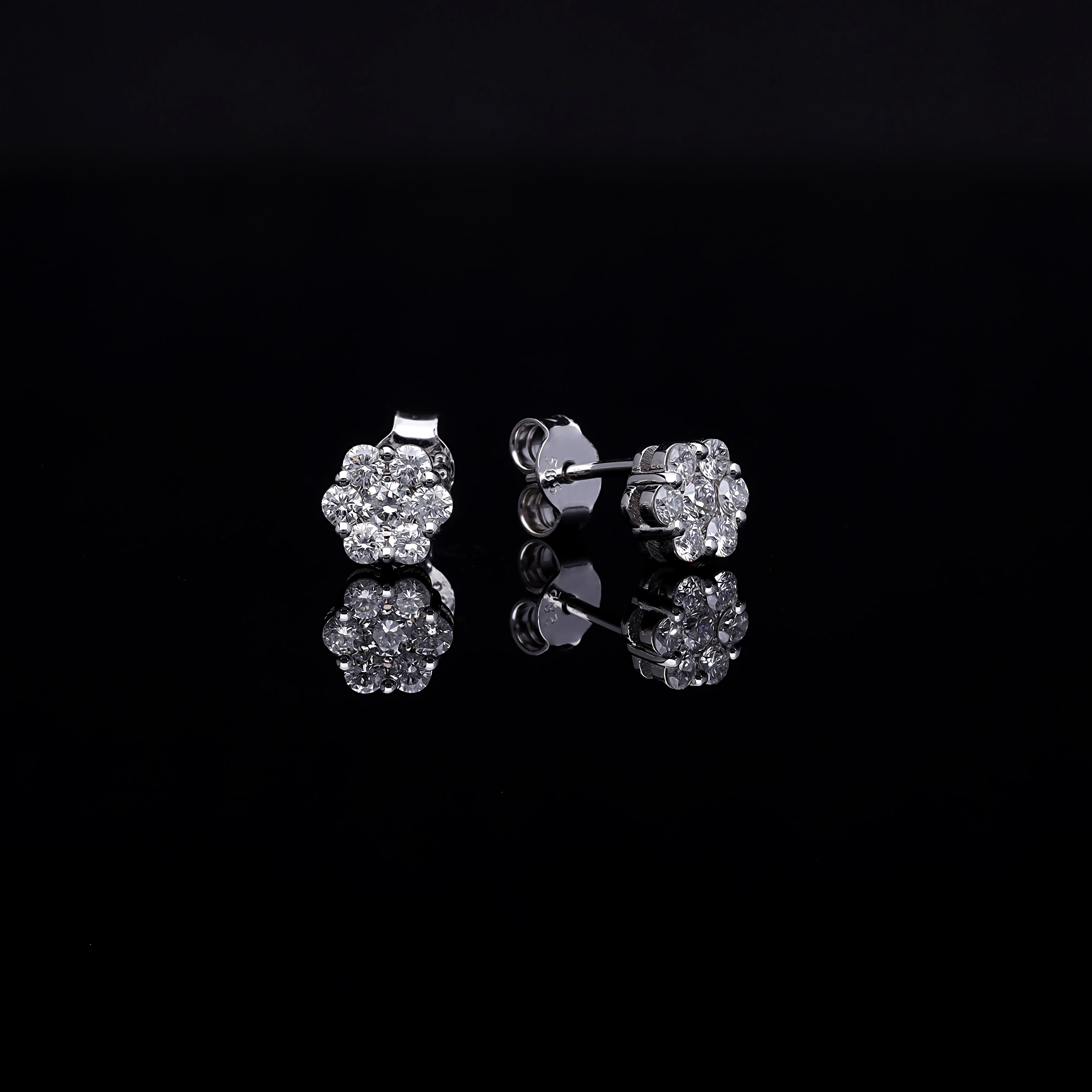 CERCEI E001104 DIN AUR ALB 14K FORMA FLOARE CU DIAMANTE - Bijuterii LA ROSA