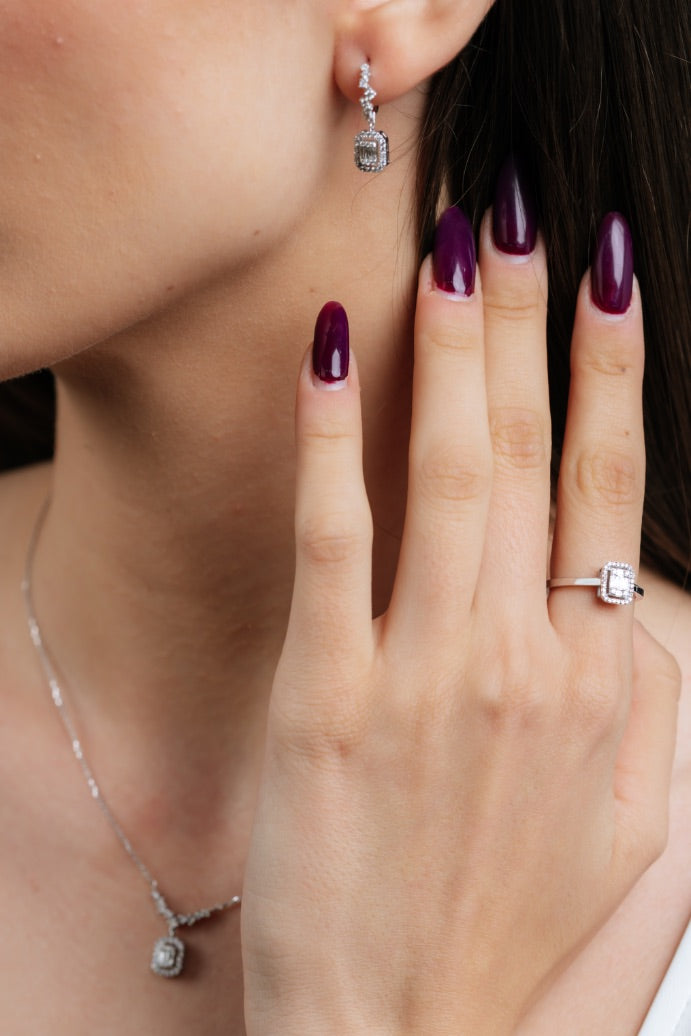 COLIER N001266 DIN AUR ALB 14K FORMA SEMIDREPTUNGHI CU DIAMANTE - Bijuterii LA ROSA