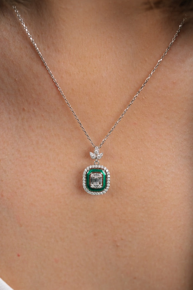 Colier din aur alb 14k cu email verde si diamante baghete - Bijuterii LA ROSA