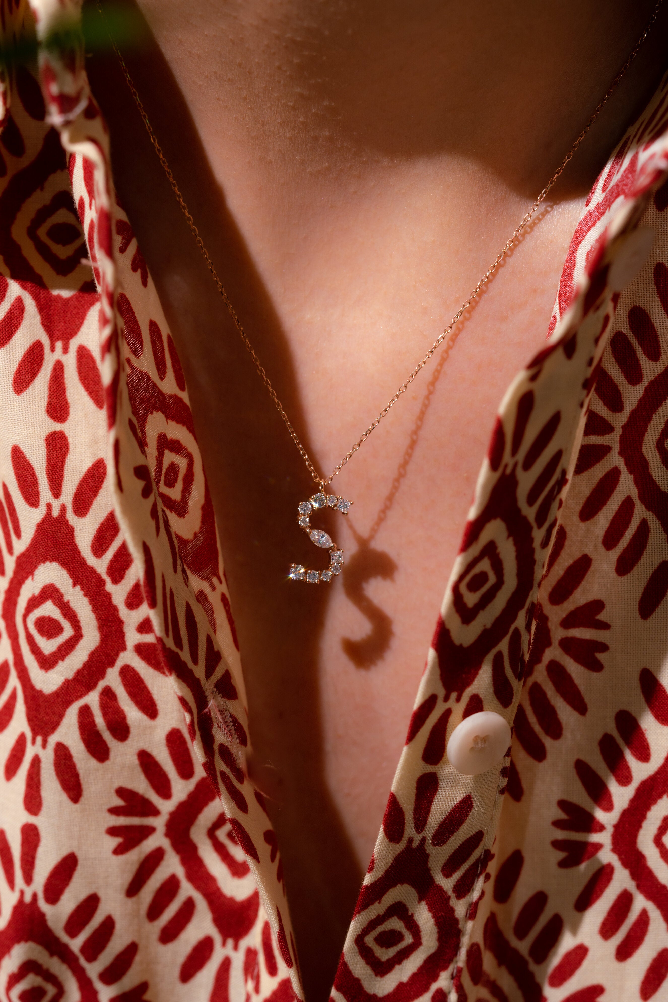 COLIER N001016 DIN AUR ROZ 14K INITIALA S CU DIAMANTE - Bijuterii LA ROSA