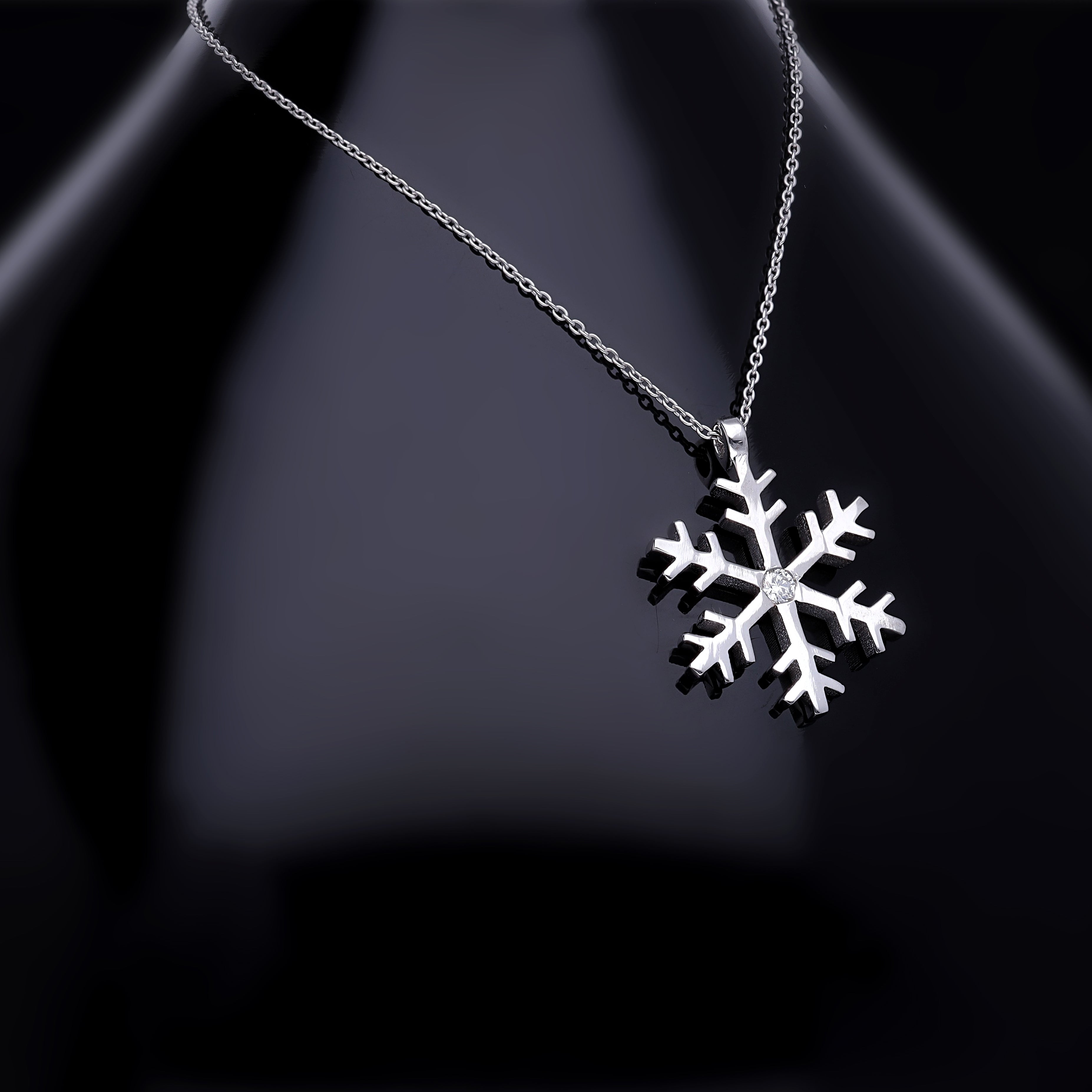 COLIER N132419 DIN AUR ALB 14K CU DIAMANT FORMA FULG - Bijuterii LA ROSA