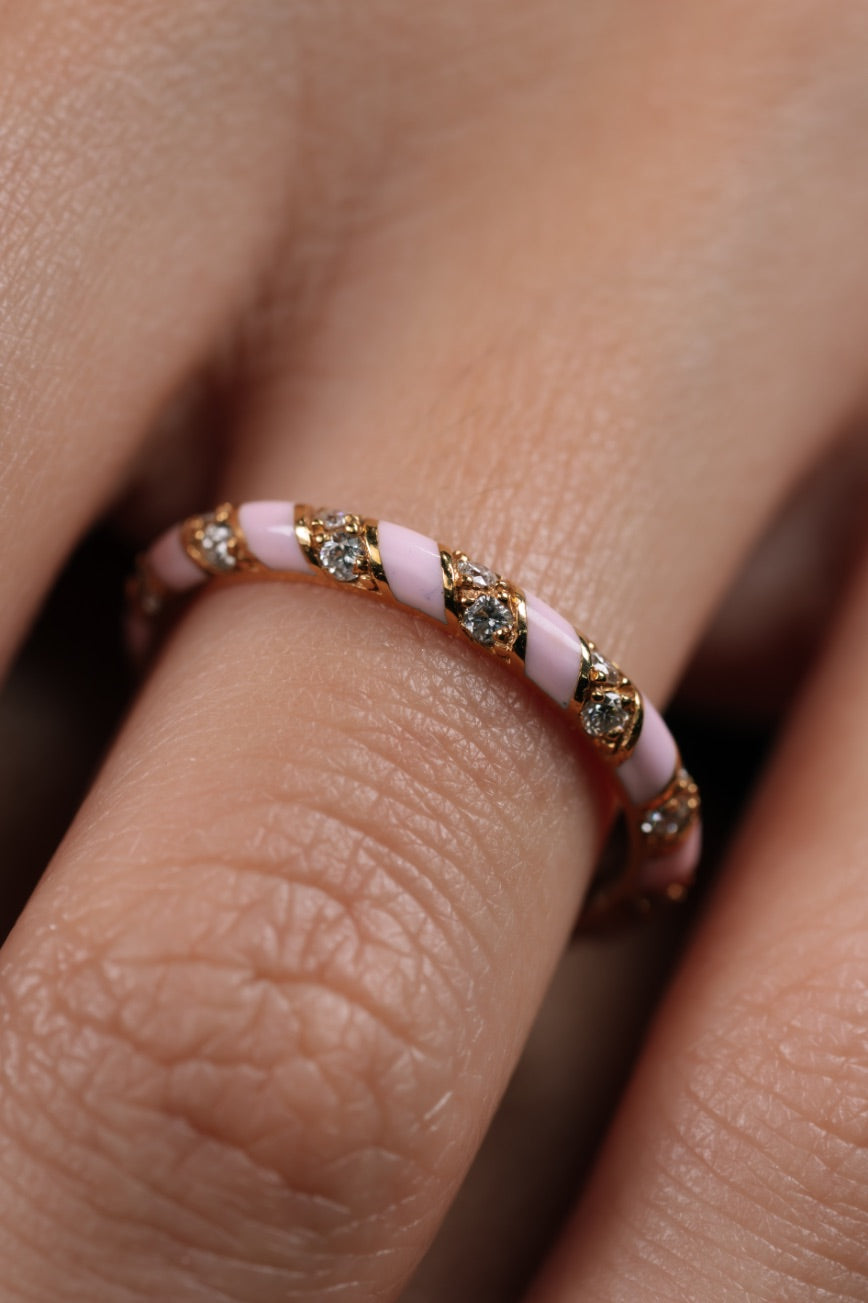 Inel din aur roz 18k cu diamante si email roz - Bijuterii LA ROSA