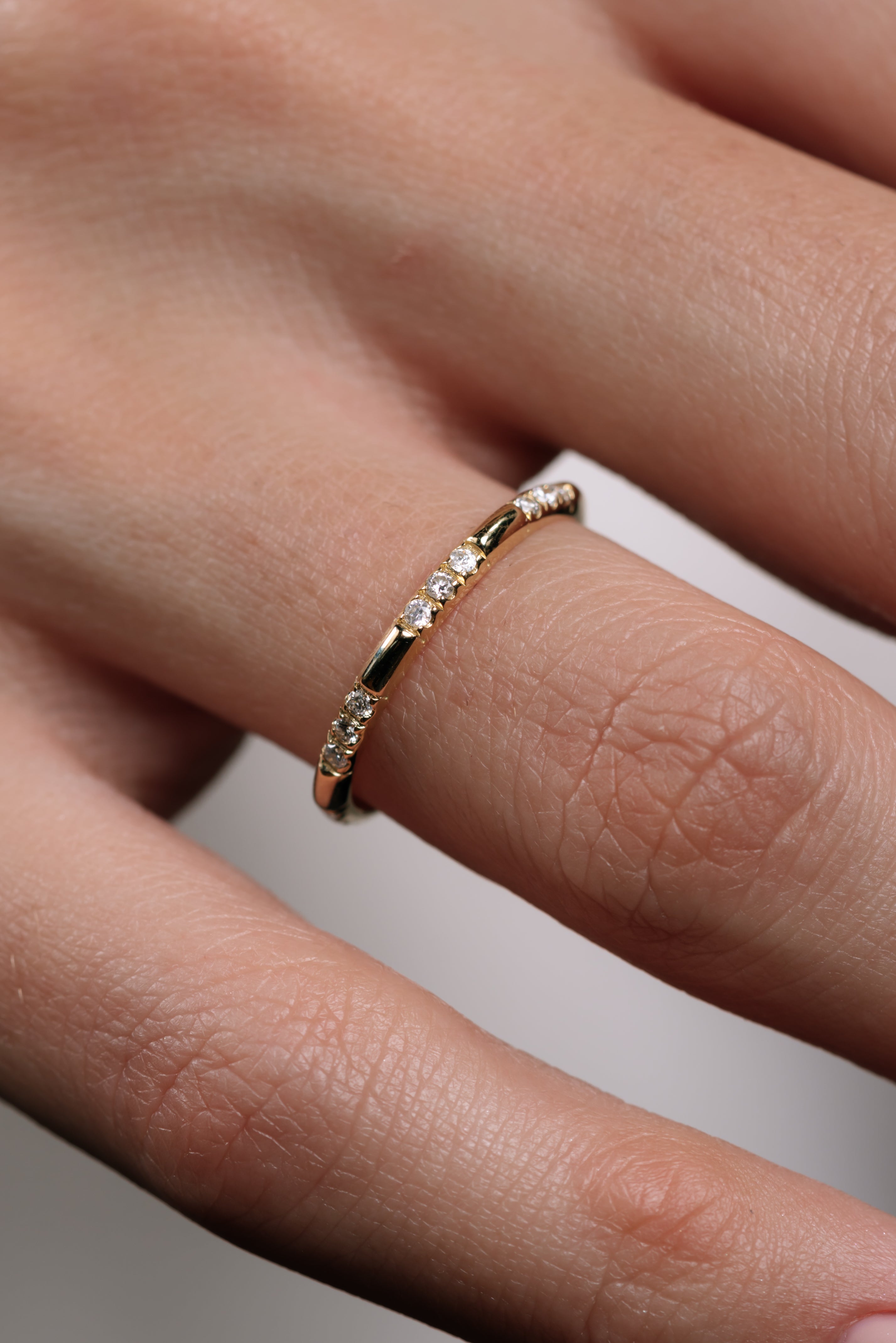 INEL R0007 DIN AUR GALBEN 14K CU DIAMANTE - Bijuterii LA ROSA