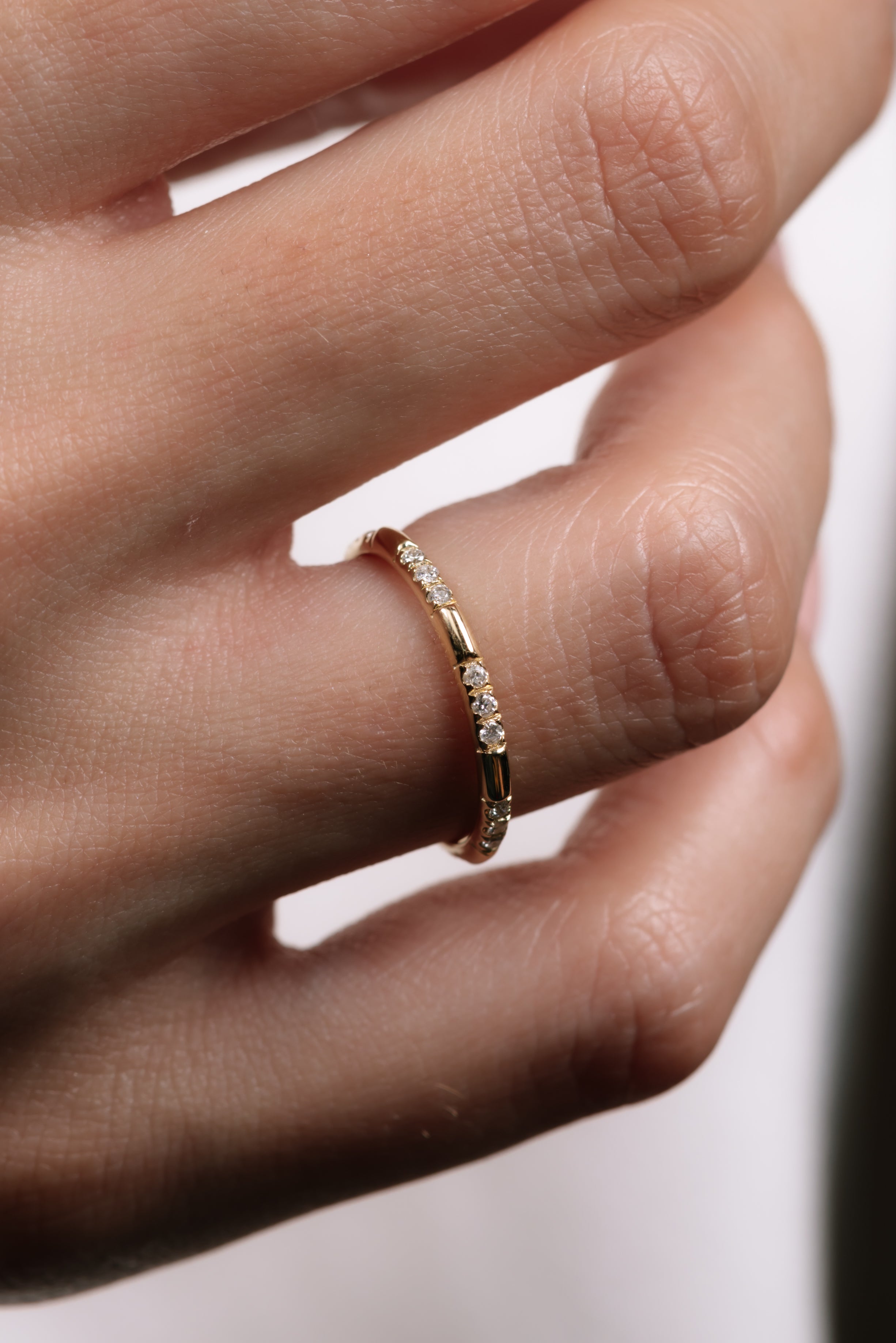 INEL R0007 DIN AUR GALBEN 14K CU DIAMANTE - Bijuterii LA ROSA