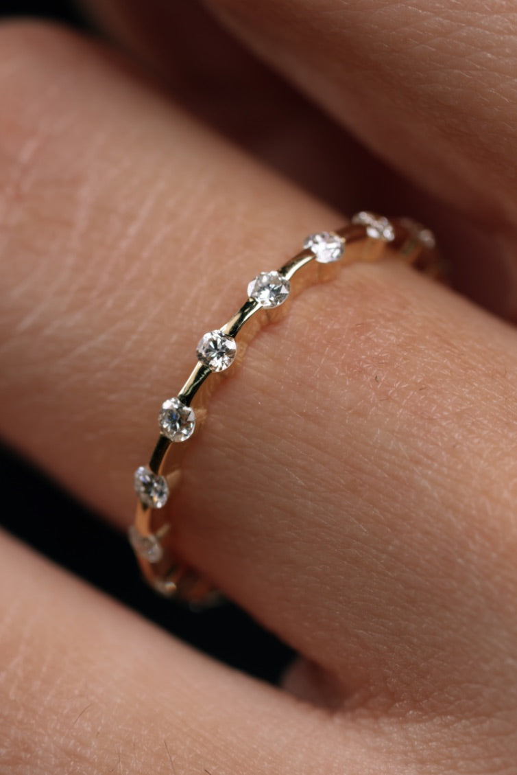 INEL R0015 DIN AUR GALBEN 14K CU DIAMANTE - Bijuterii LA ROSA