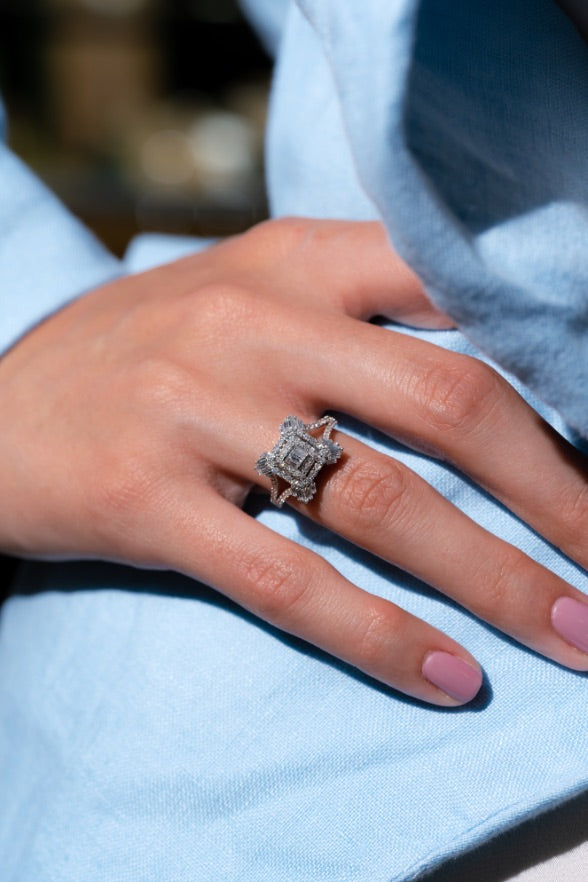 INEL R002667 DIN AUR ALB 14K CU DIAMANTE - Bijuterii LA ROSA - Verighete si Inele de Logodna, bijuterii cu diamante
