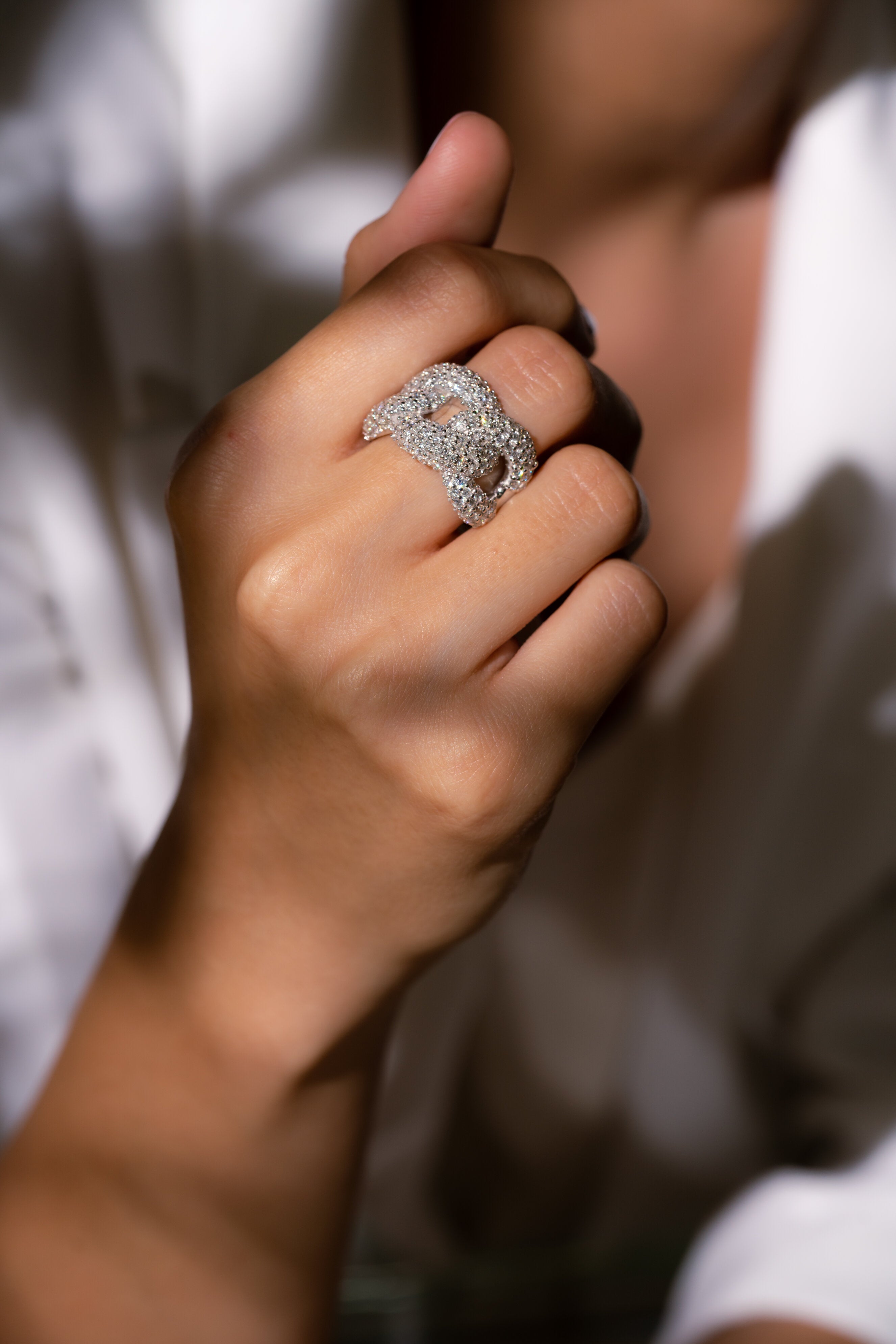 INEL R004290 DIN AUR ALB 14K FORMA ZALE CU DIAMANTE - Bijuterii LA ROSA