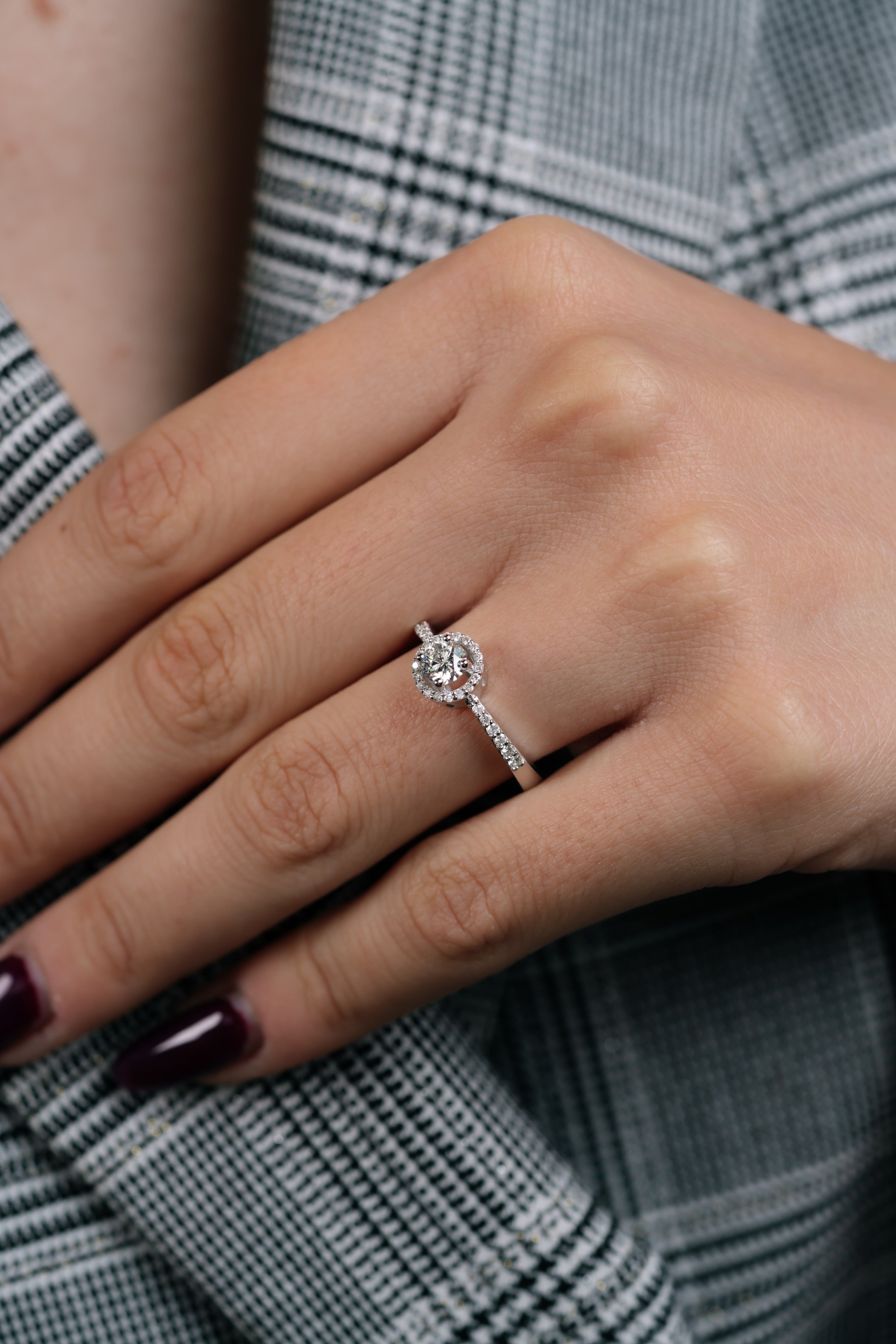 Inel de logodna LGRA1348 din aur alb 18k cu diamante - Bijuterii LA ROSA - Verighete si Inele de Logodna, bijuterii cu diamante