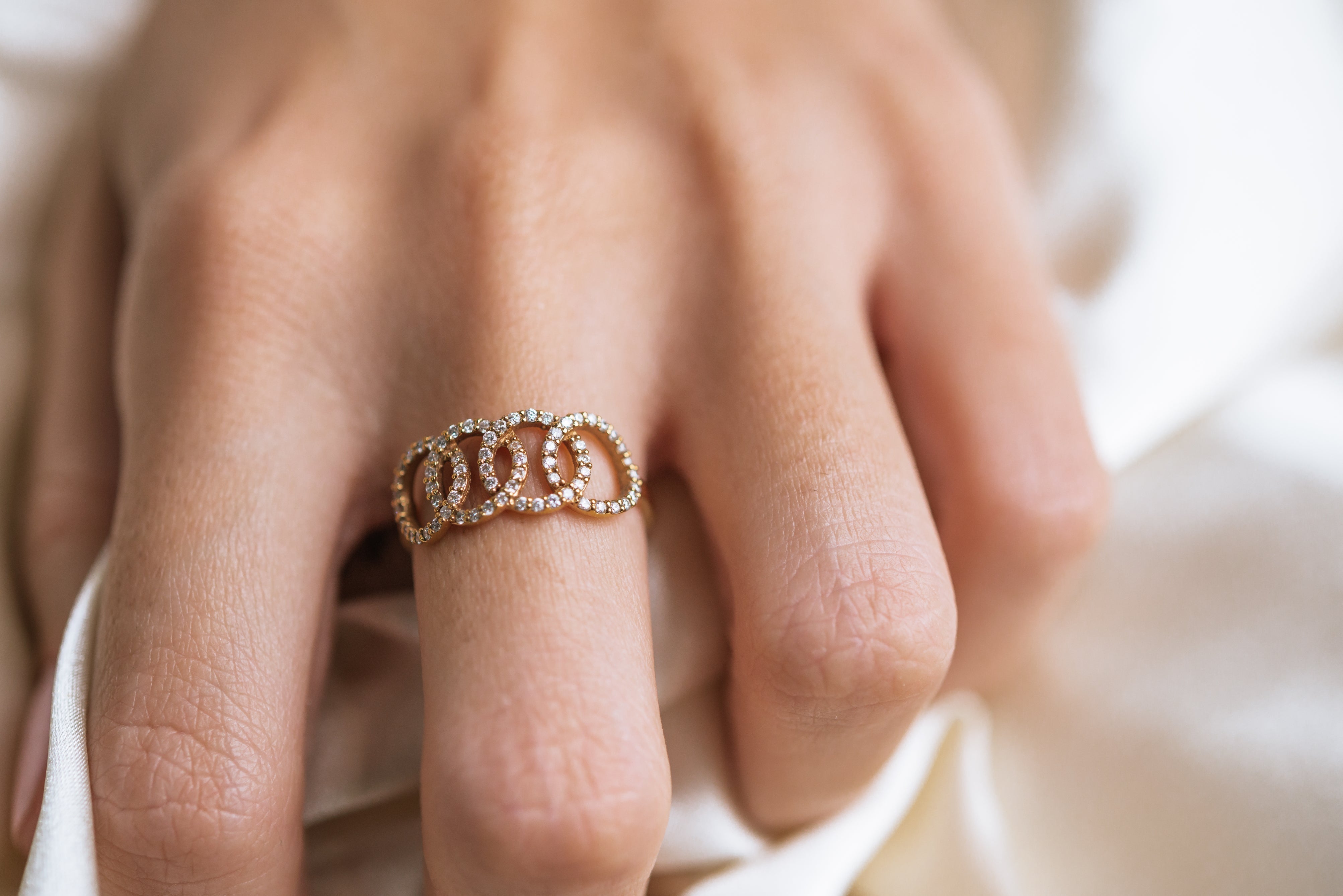 INEL LRVA0300 DIN AUR ROZ 18K FORMA ROTUNDA CU DIAMANTE - Bijuterii LA ROSA