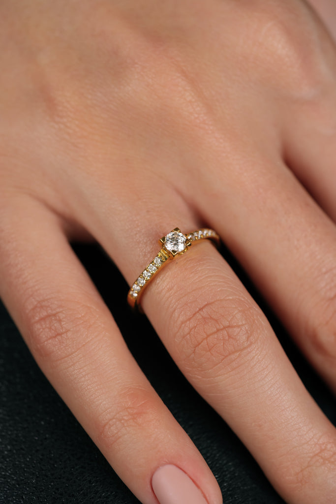 Inel de logodna LDR0213 din aur galben 18k cu diamante - Bijuterii LA ROSA
