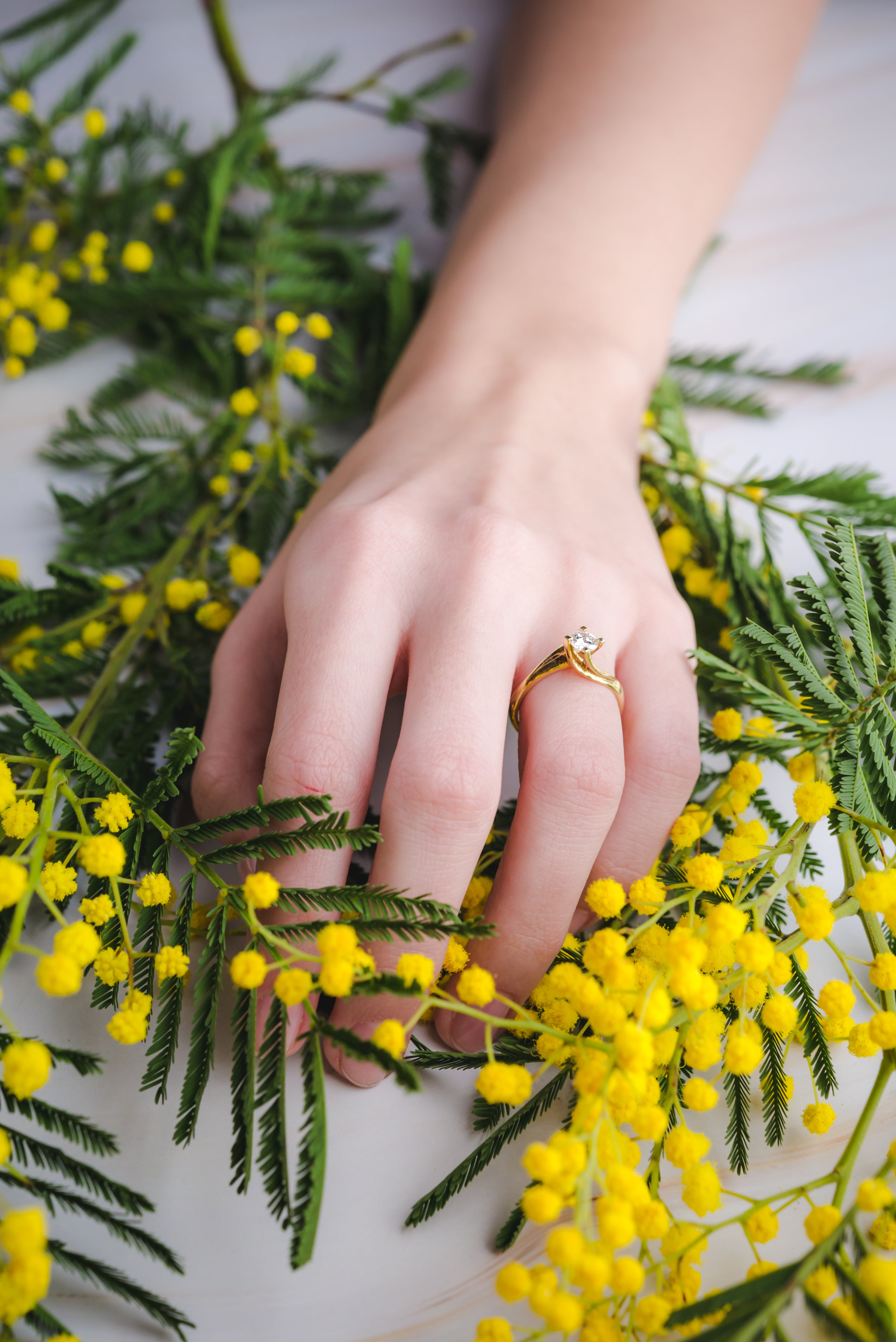 INEL LOGODNA LR00075 DIN AUR GALBEN 18K CU DIAMANT - Bijuterii LA ROSA