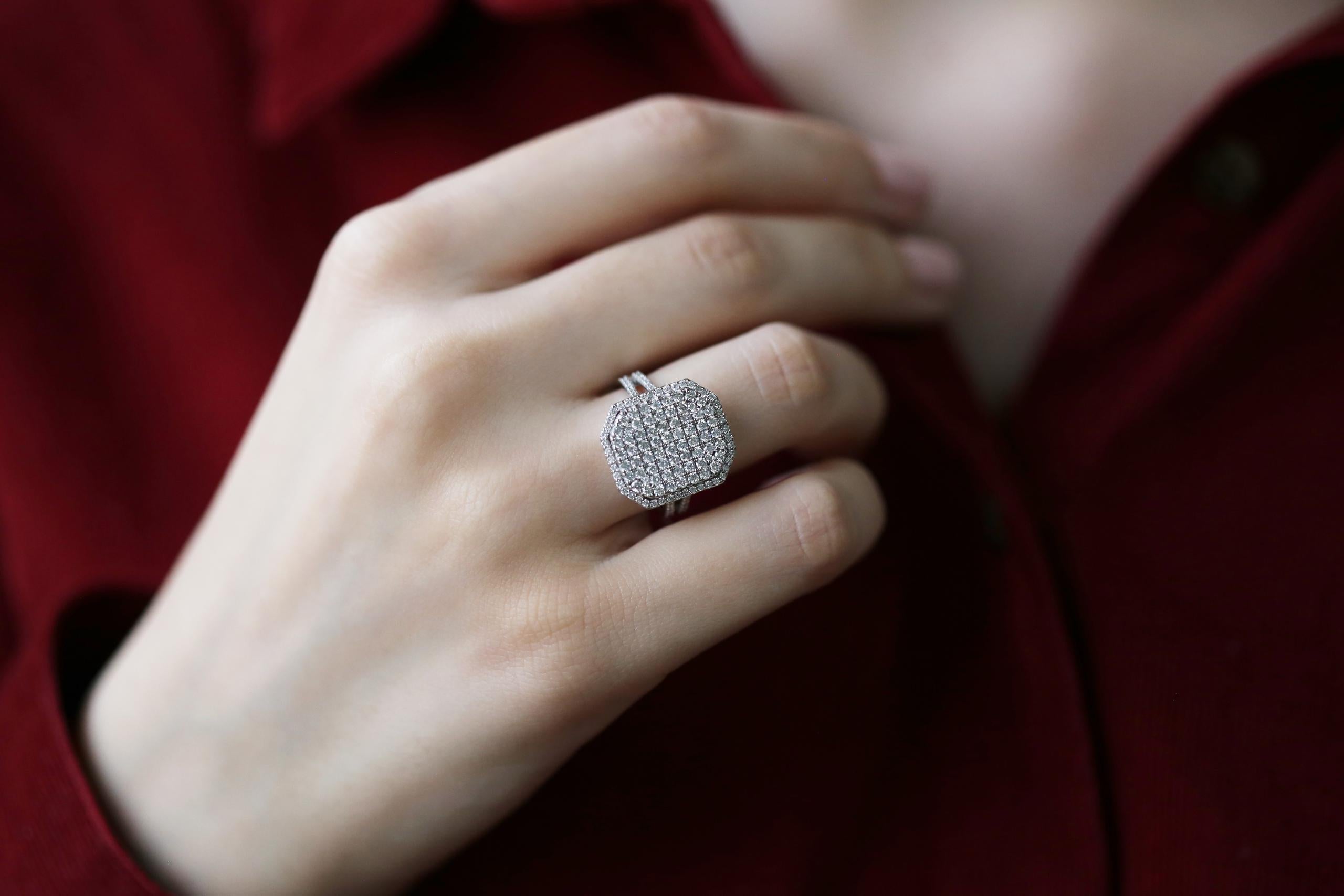 INEL R003299 DIN AUR ALB 14K FORMA SEMIDREPTUNGHI CU DIAMANTE - Bijuterii LA ROSA - Verighete si Inele de Logodna, bijuterii cu diamante