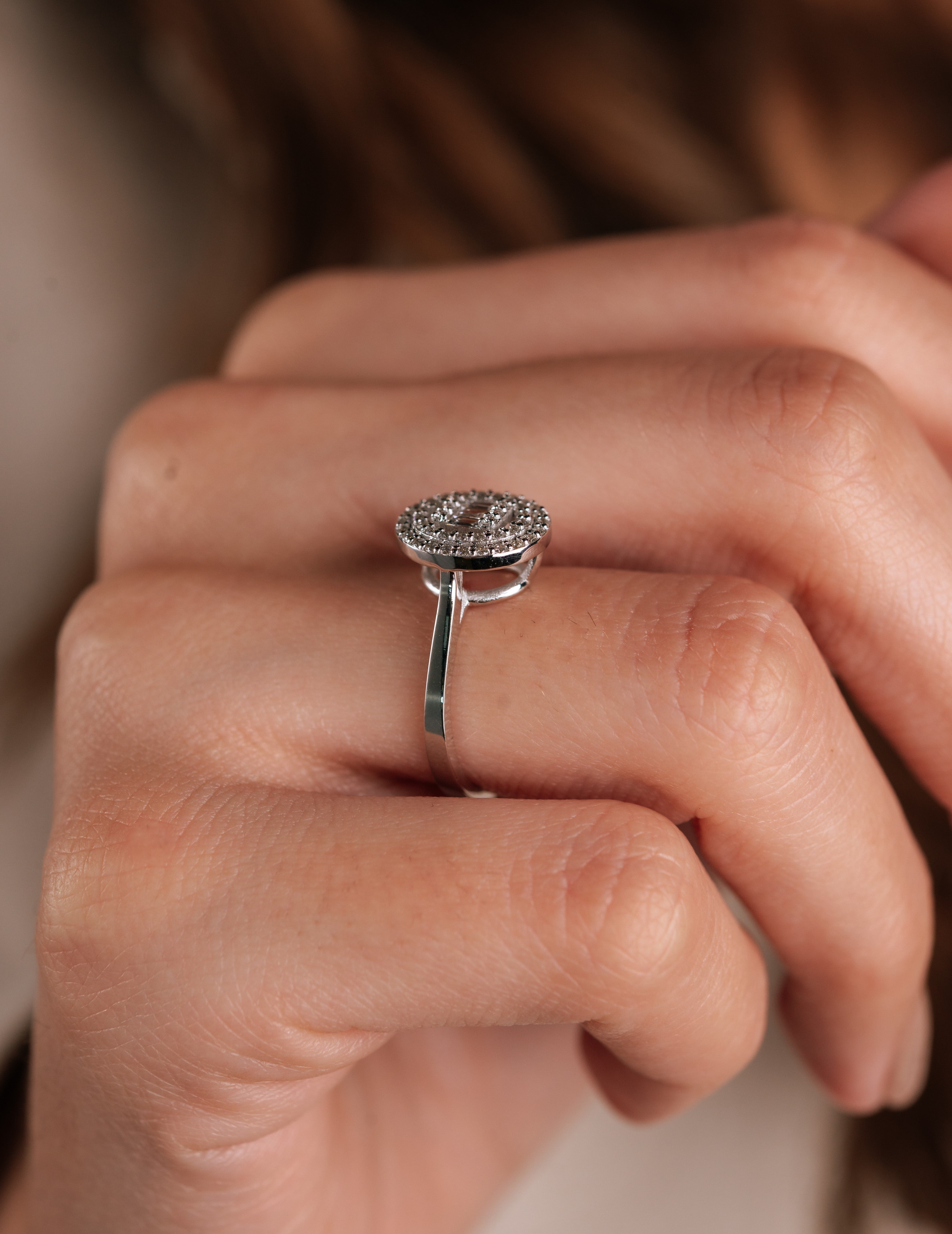 INEL R003583 DIN AUR ALB 14K FORMA ROTUNDA CU DIAMANTE - Bijuterii LA ROSA - Verighete si Inele de Logodna, bijuterii cu diamante