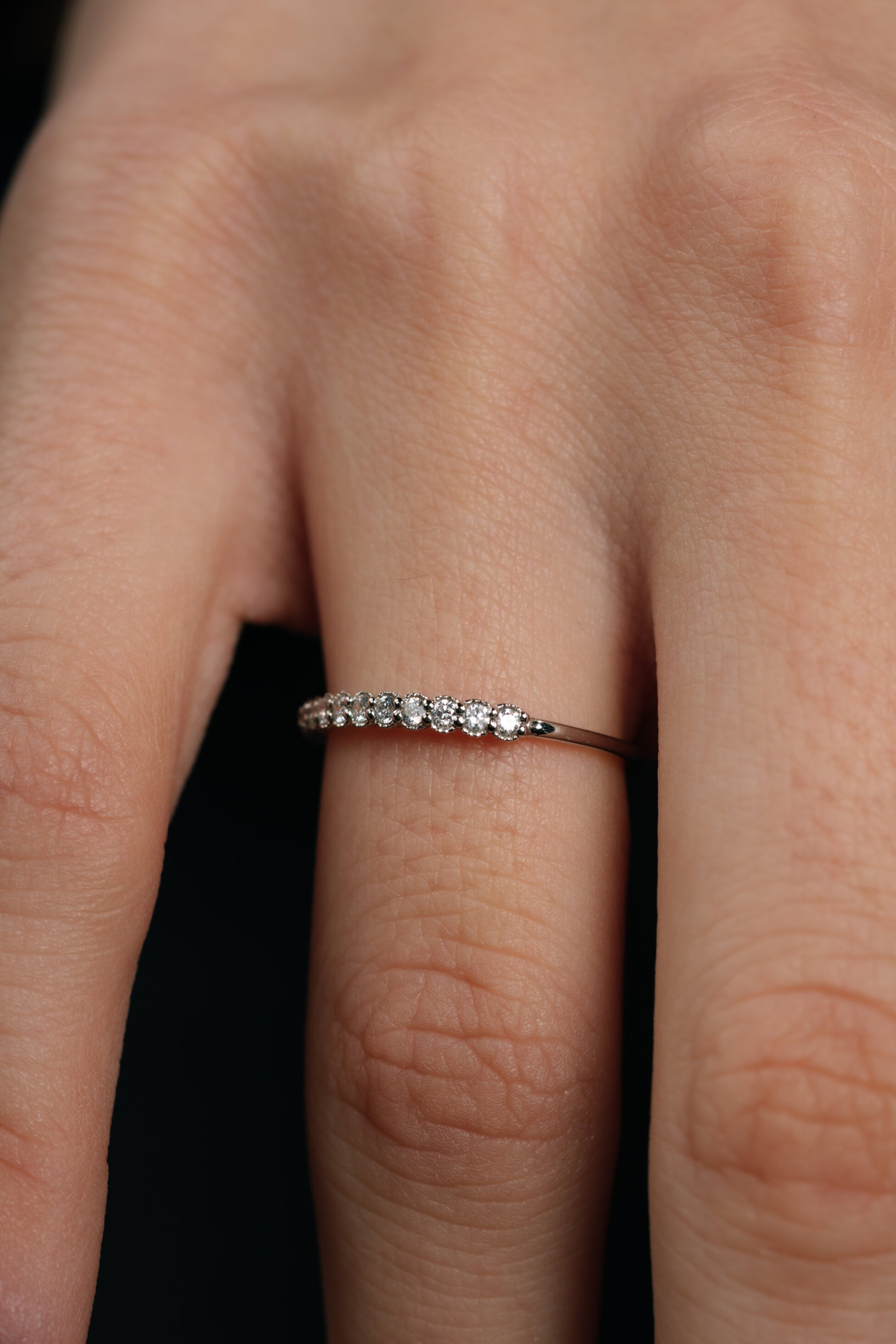 INEL R004242 DIN AUR ALB 14K FORMA ROTUNDA CU DIAMANTE - Bijuterii LA ROSA