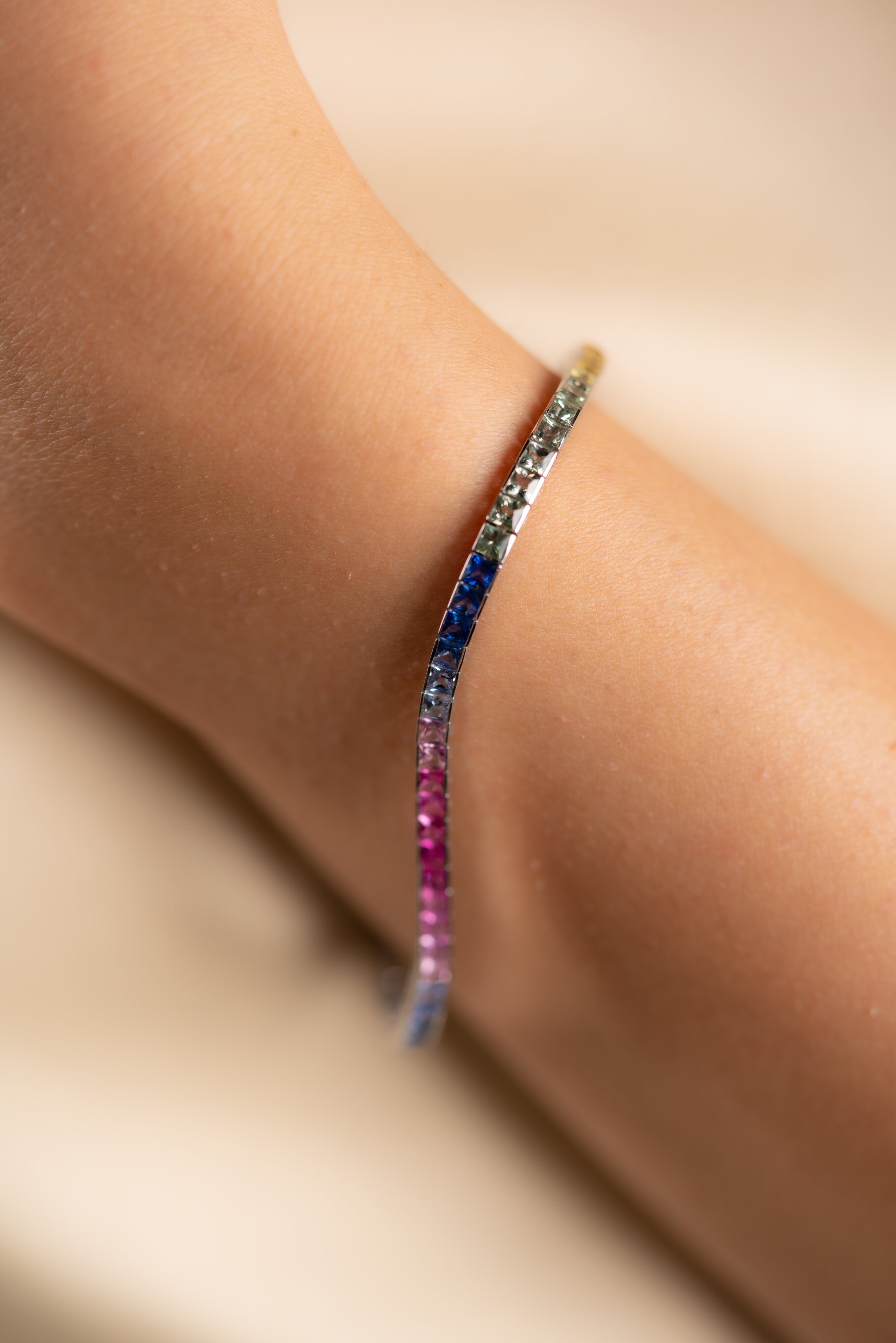 BRATARA TENNIS B000383 DIN AUR ALB 14K CU PIETRE MULTICOLORE - Bijuterii LA ROSA