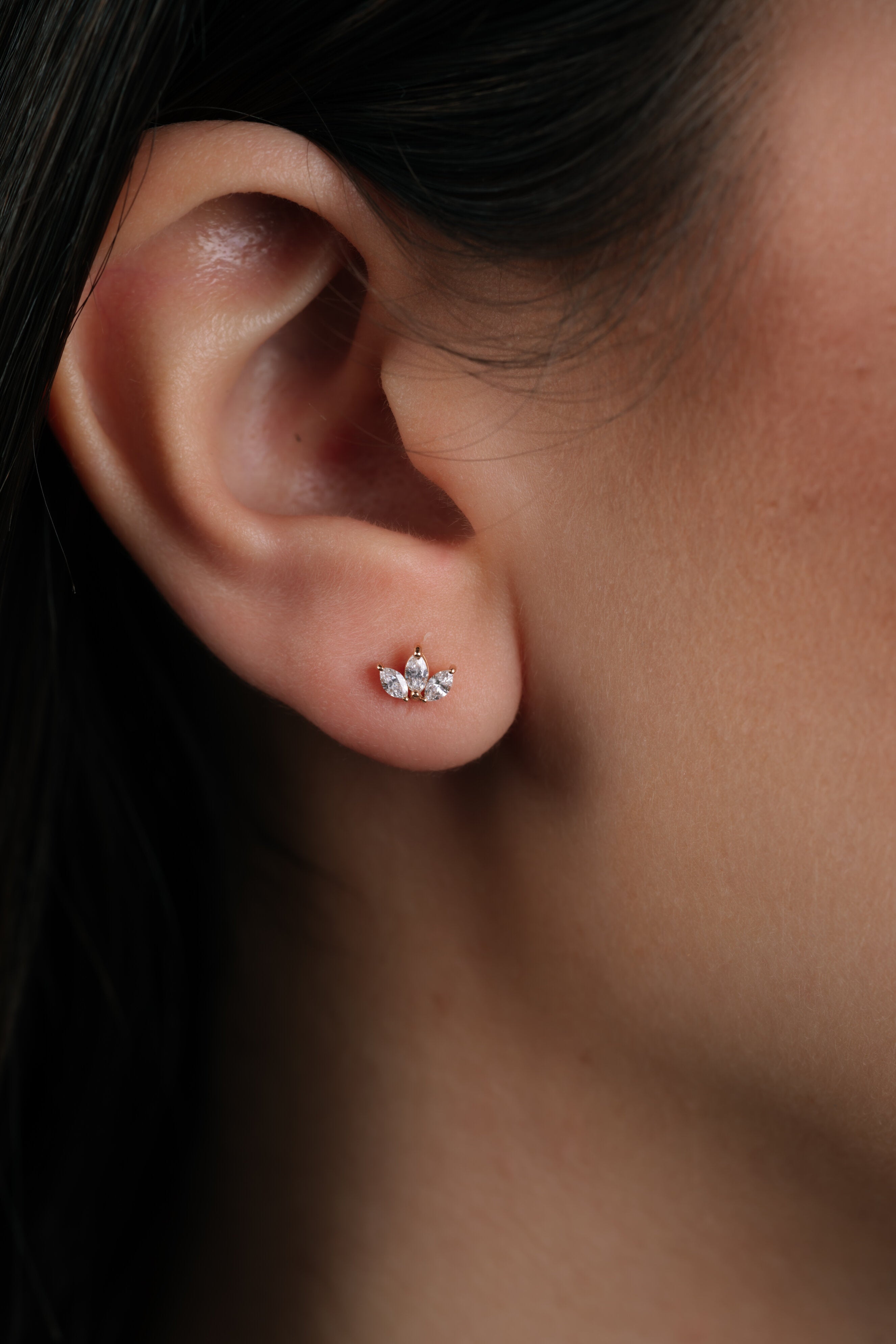 CERCEI E001074 DIN AUR ROZ 14K CU DIAMANTE MARQUISE - Bijuterii LA ROSA