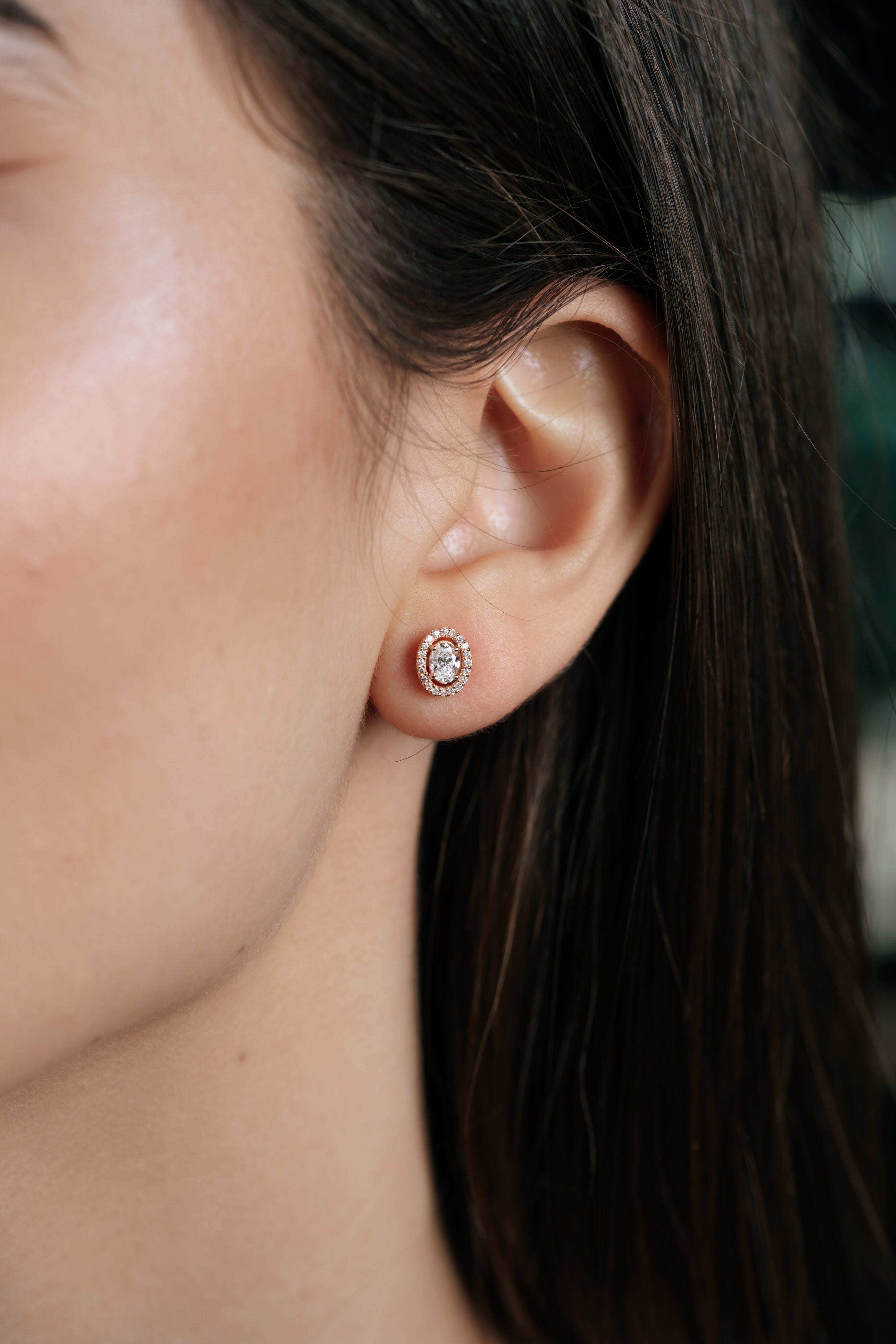 CERCEI E001268 DIN AUR ROZ 14K FORMA FORMA OVALA CU DIAMANTE - Bijuterii LA ROSA
