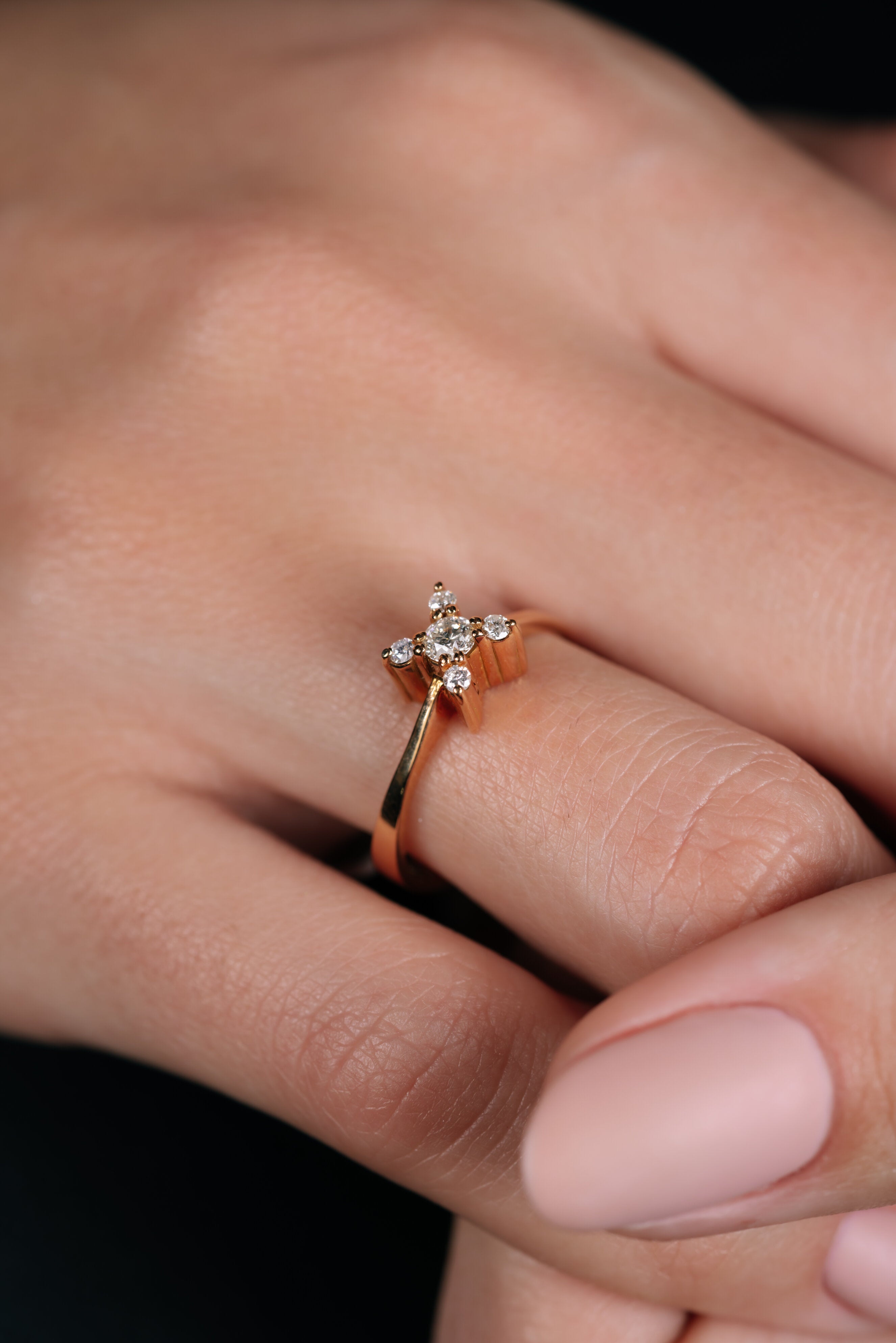 Inel de logodna LRY193 din aur roz 18k cu diamante - Bijuterii LA ROSA
