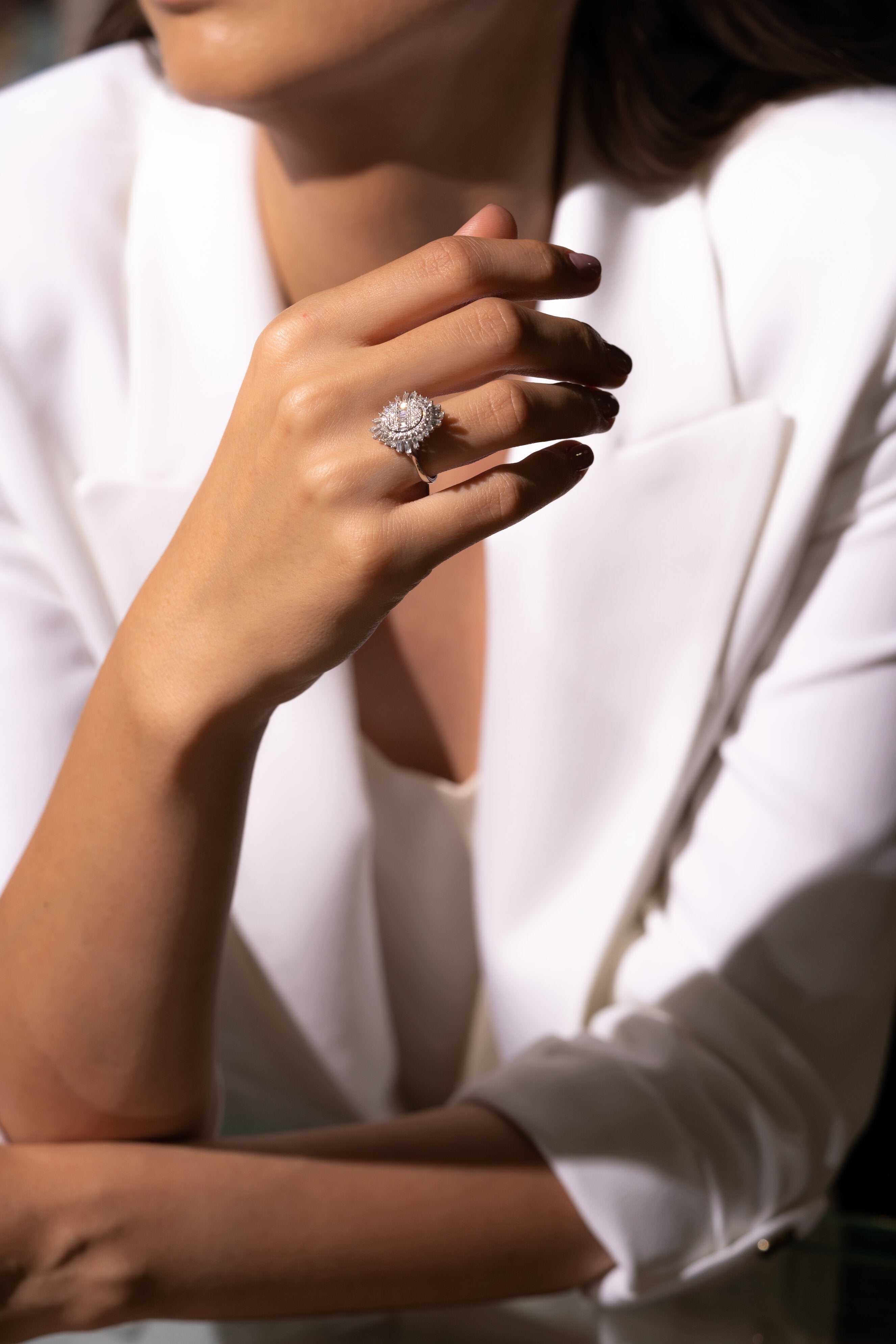 INEL R002663 DIN AUR ALB 14K FORMA STEA CU DIAMANTE - Bijuterii LA ROSA - Verighete si Inele de Logodna, bijuterii cu diamante