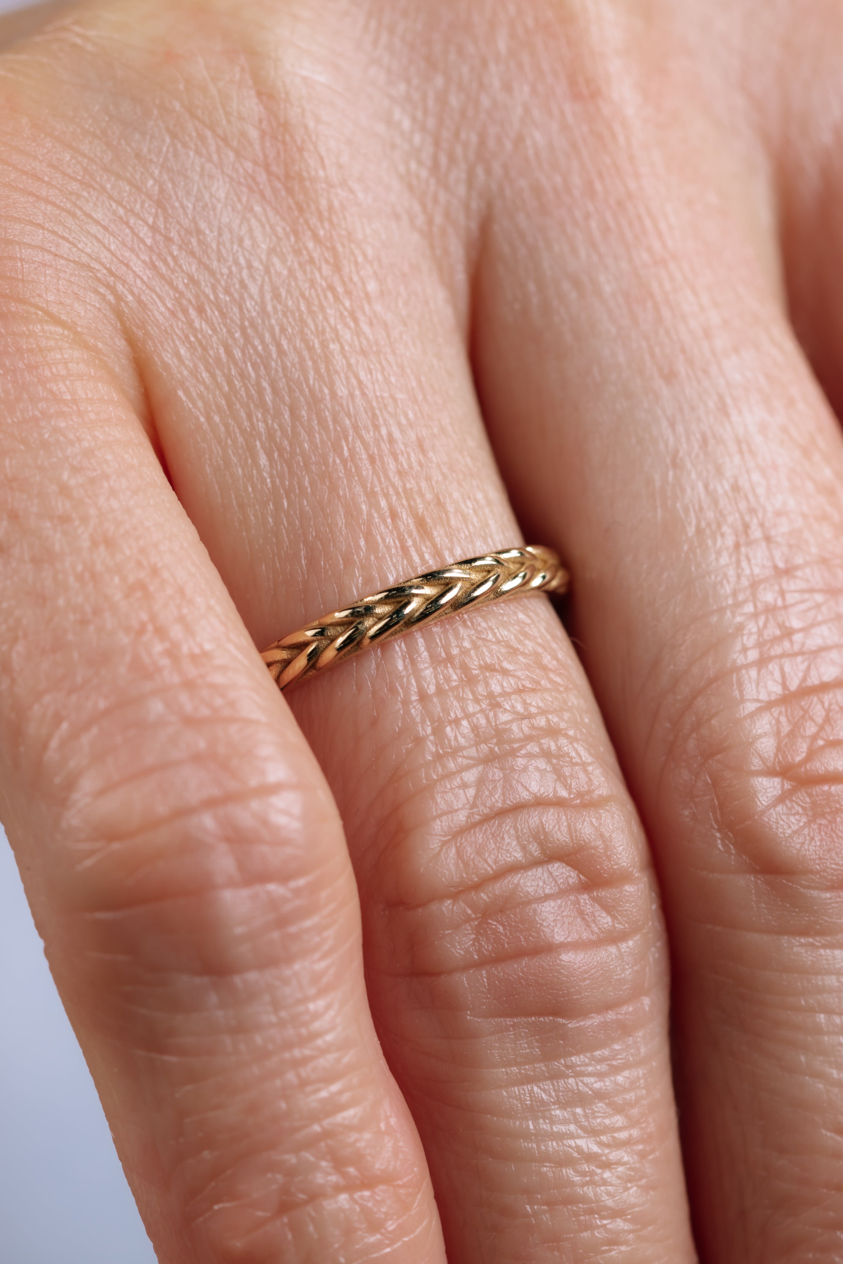 Inel V000472 din aur galben 14k model impletit - Bijuterii LA ROSA