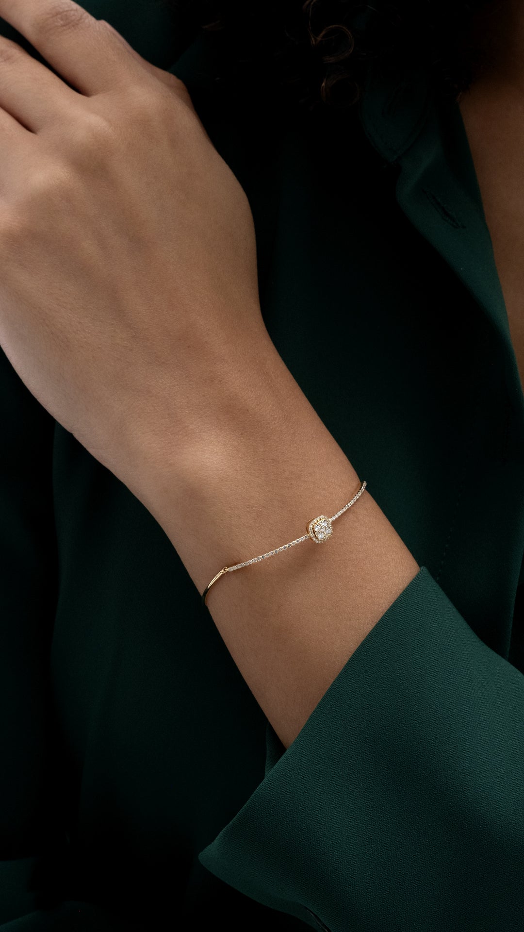 Bratara MD45913 din aur galben 18k cu diamante rotunde - Bijuterii LA ROSA