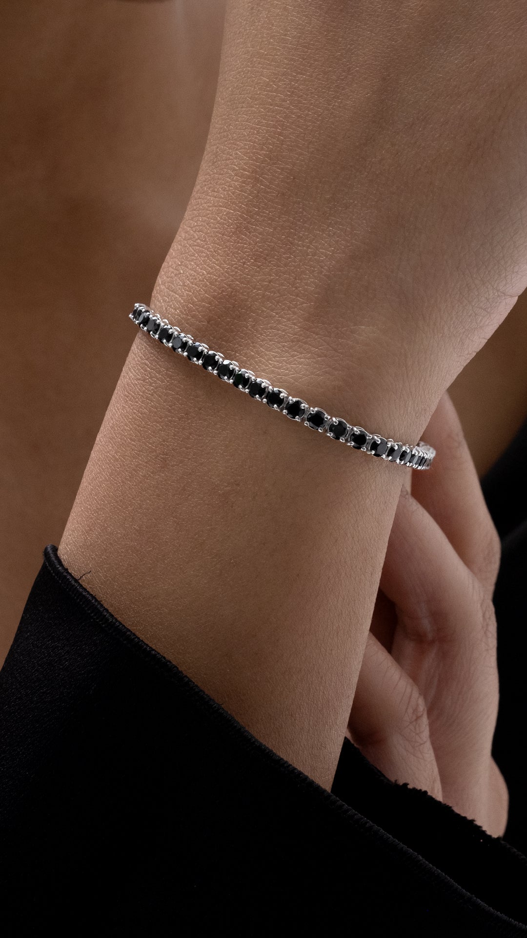 Bratara MD56034 din aur alb 14k cu diamante negre - Bijuterii LA ROSA