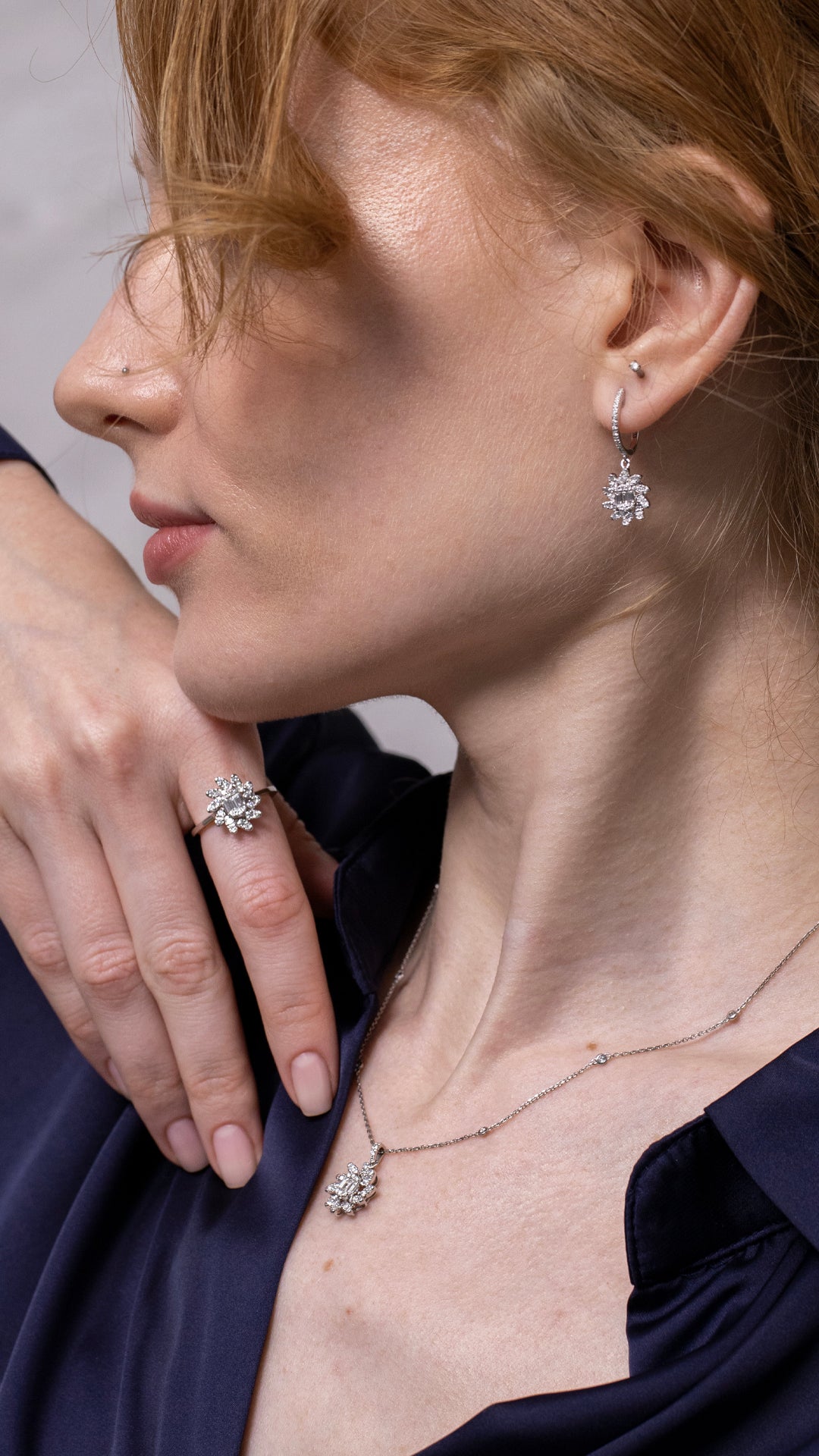 Colier CN0581M din aur alb 14k cu diamante - Bijuterii LA ROSA