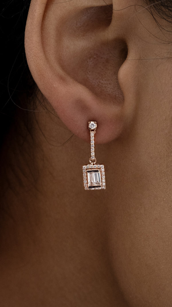 Cercei MD45024 din aur roz 14k forma dreptunghi cu diamante